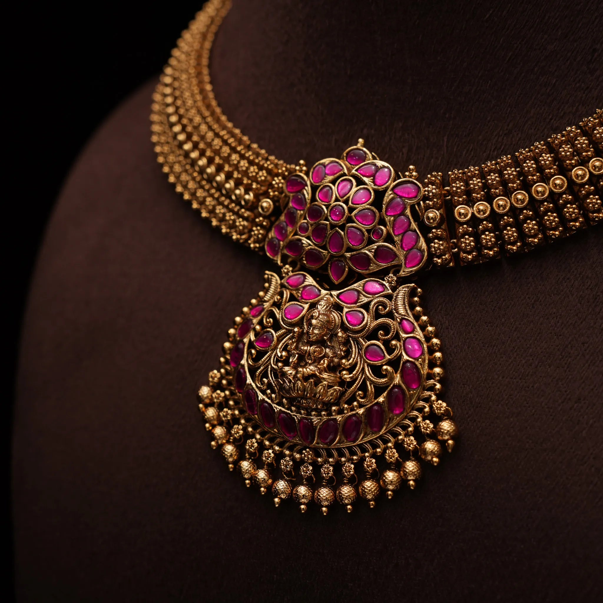 Lavini Antique Necklace - Short