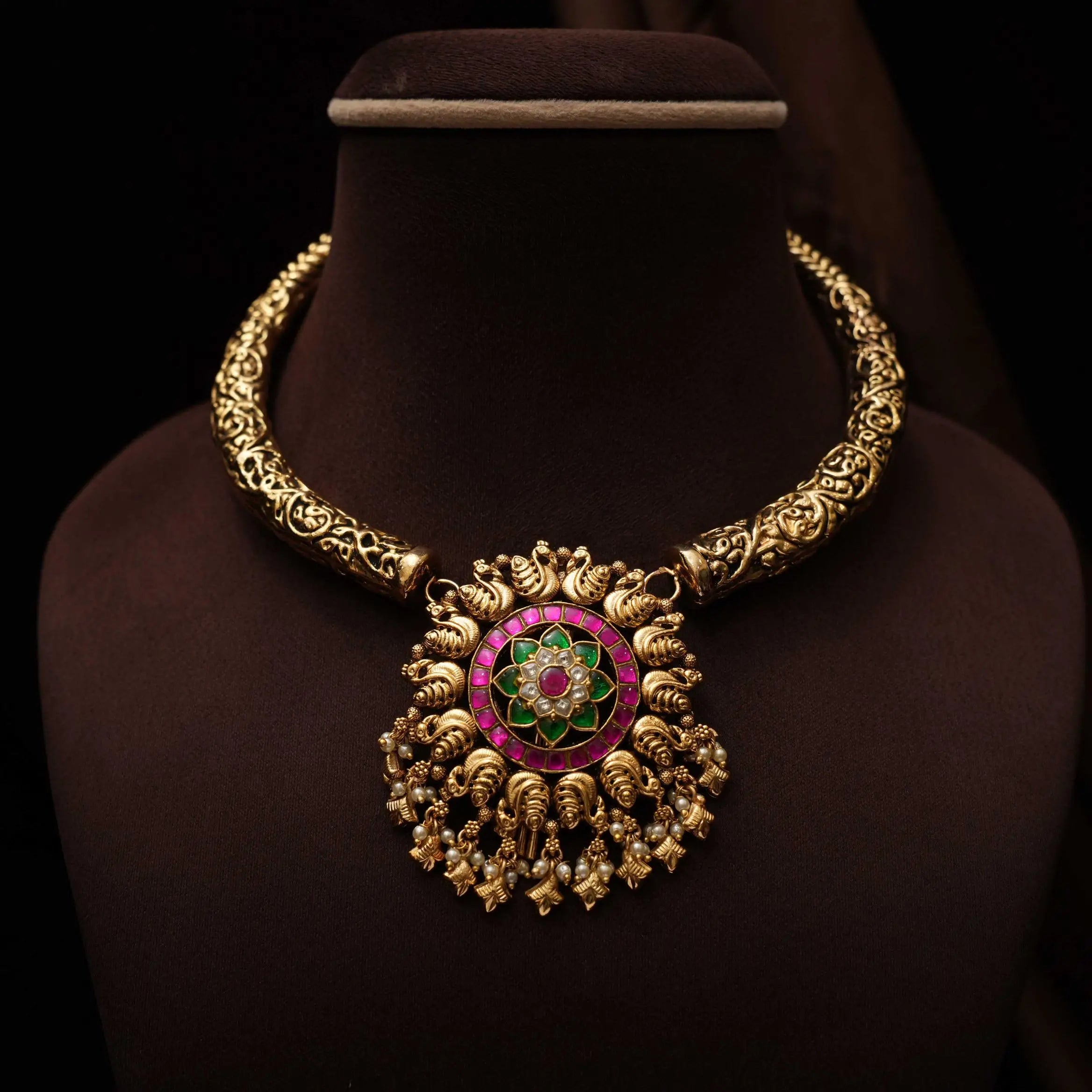 Leena Antique Hasli Necklace