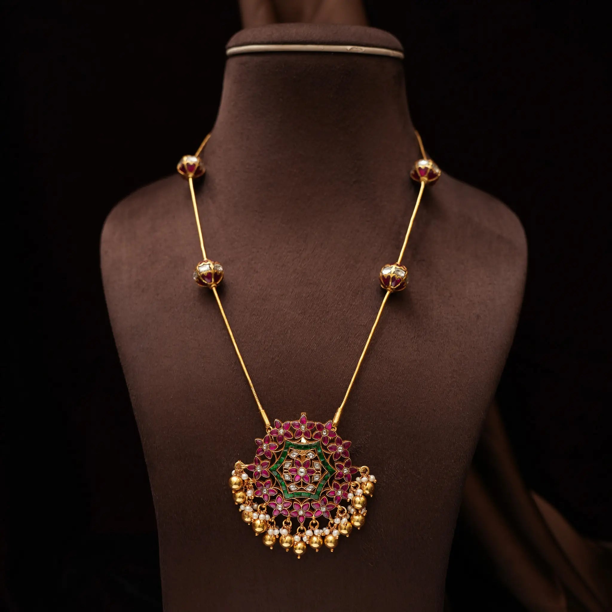 Lekha Silver Necklace - Julia