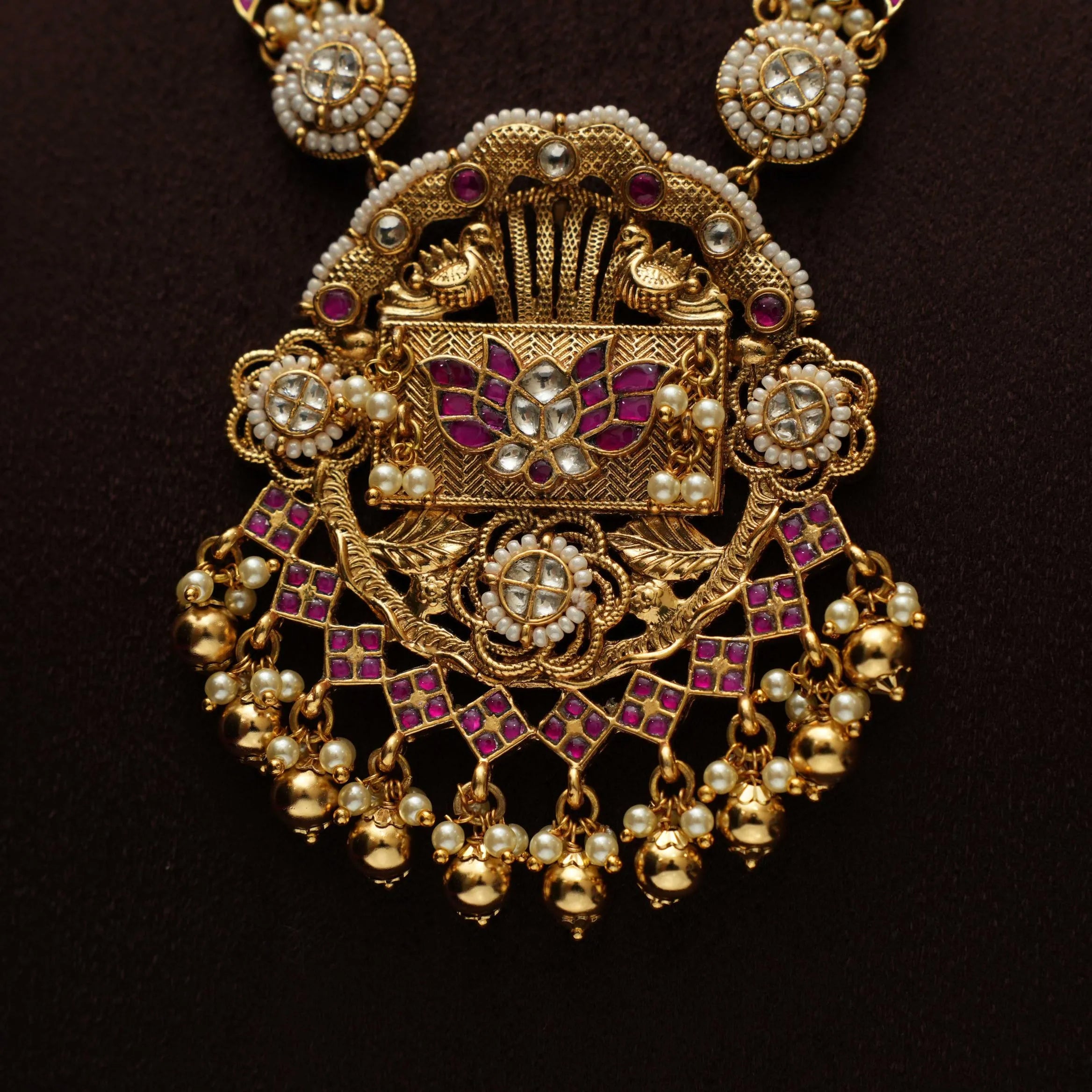 Liona Pearl Polki Necklace