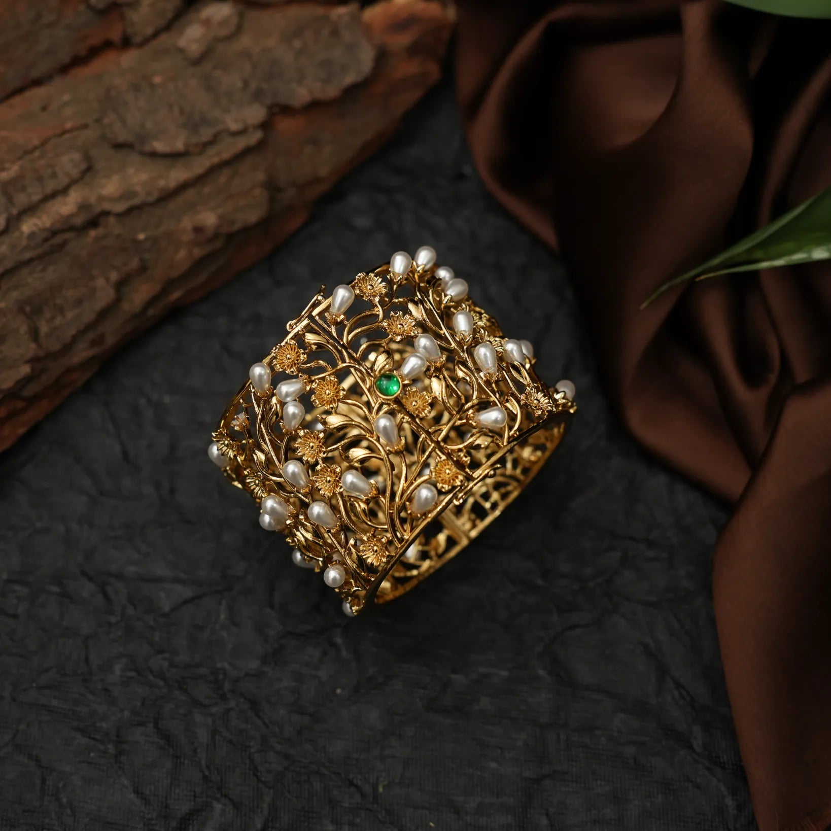 Lishika Statement Kada Bracelet