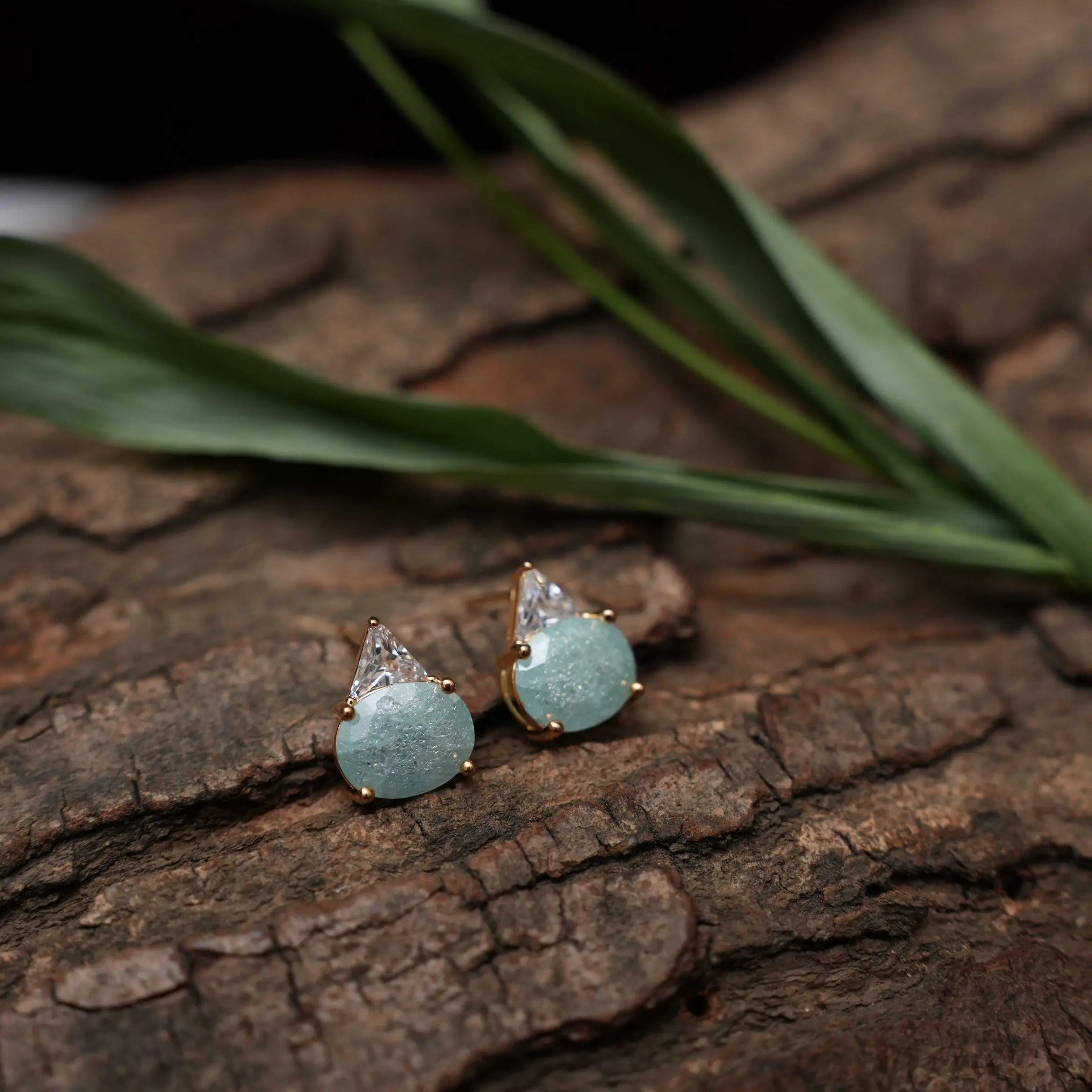 Liya Zircon Ear stud - Pastel Blue