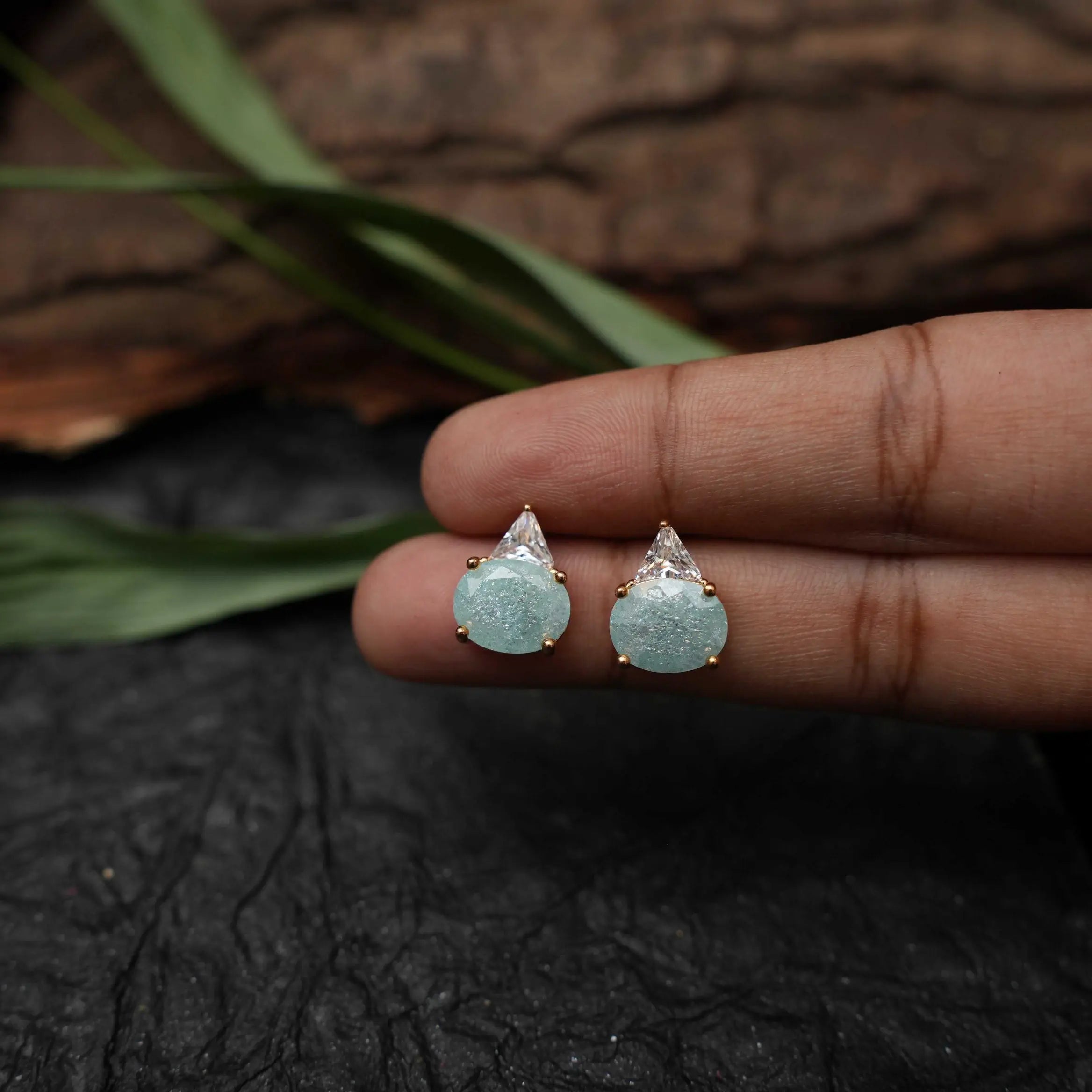 Liya Zircon Ear stud - Pastel Blue