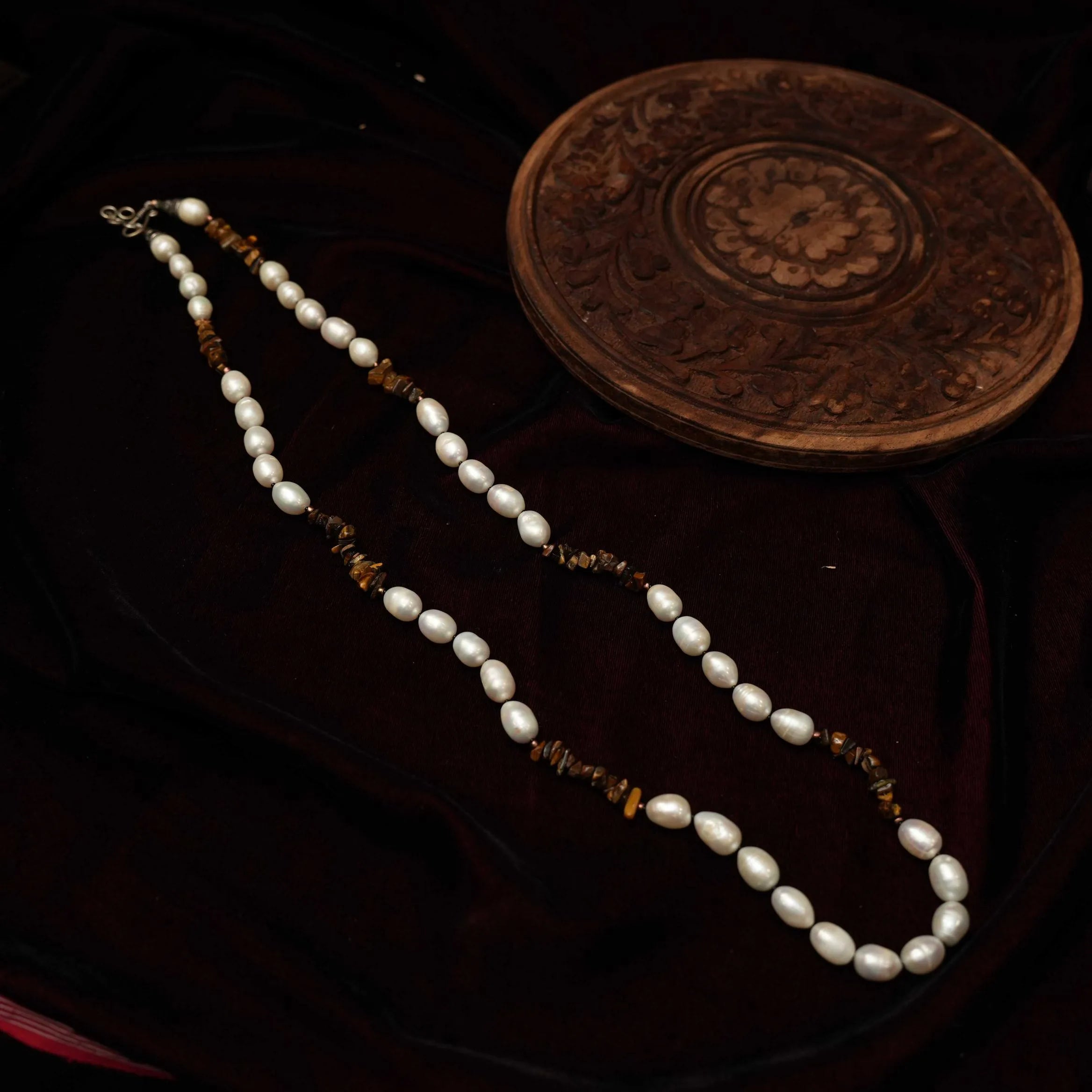 Lohit Pearl Necklace