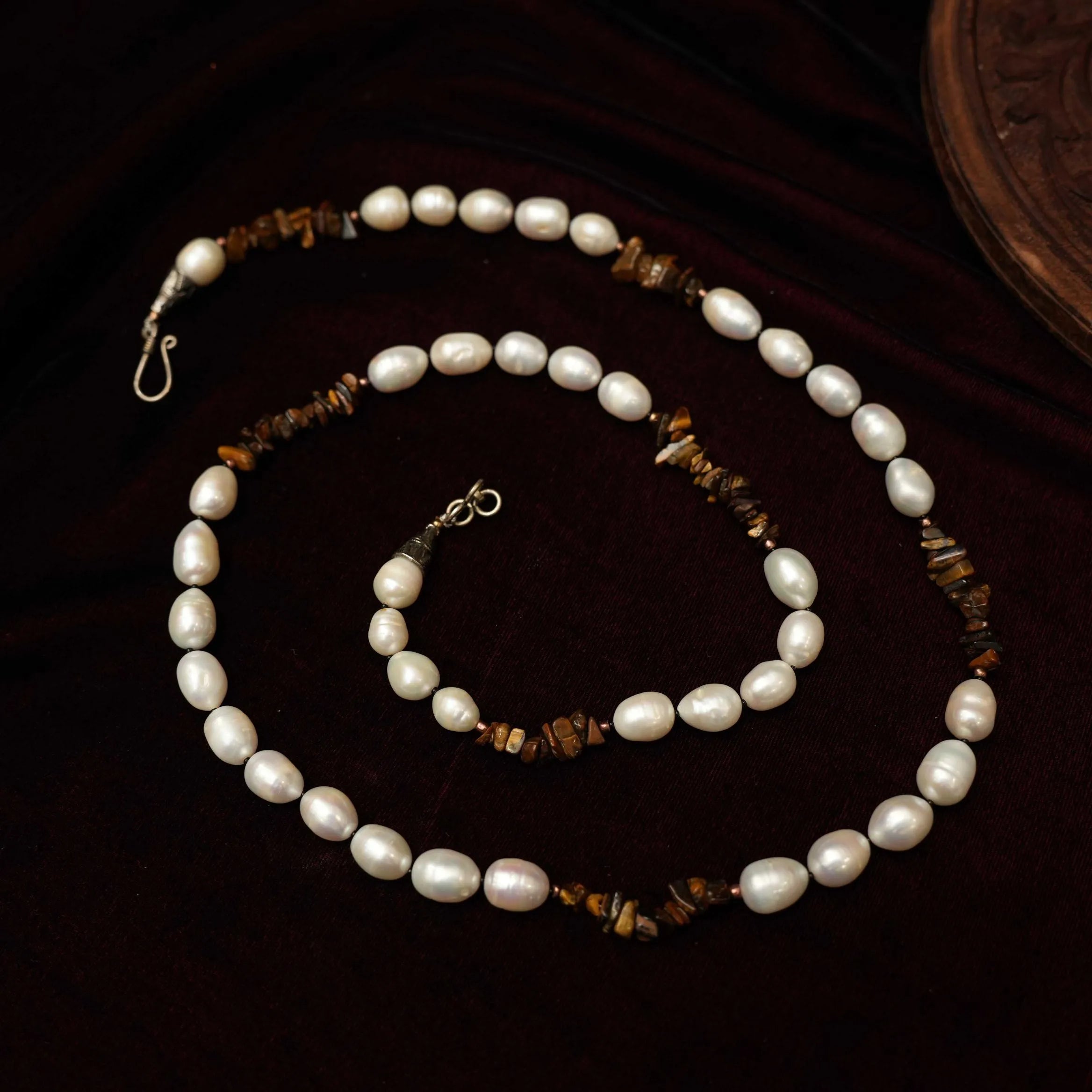 Lohit Pearl Necklace