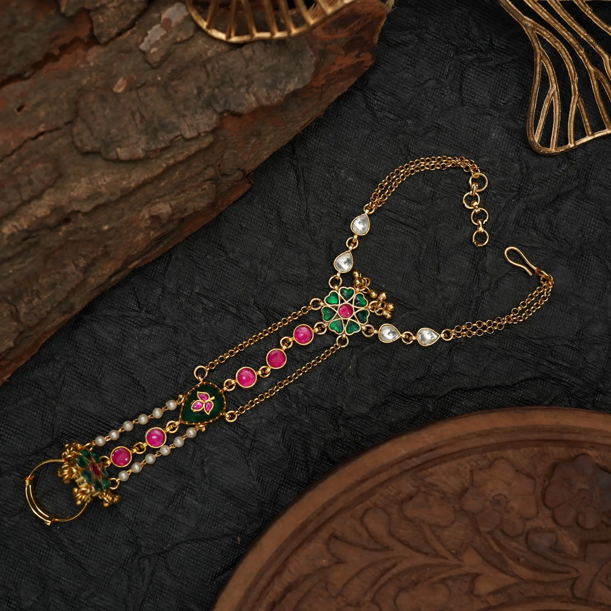 Lyrie Hathphool / Hand Bracelet - Green