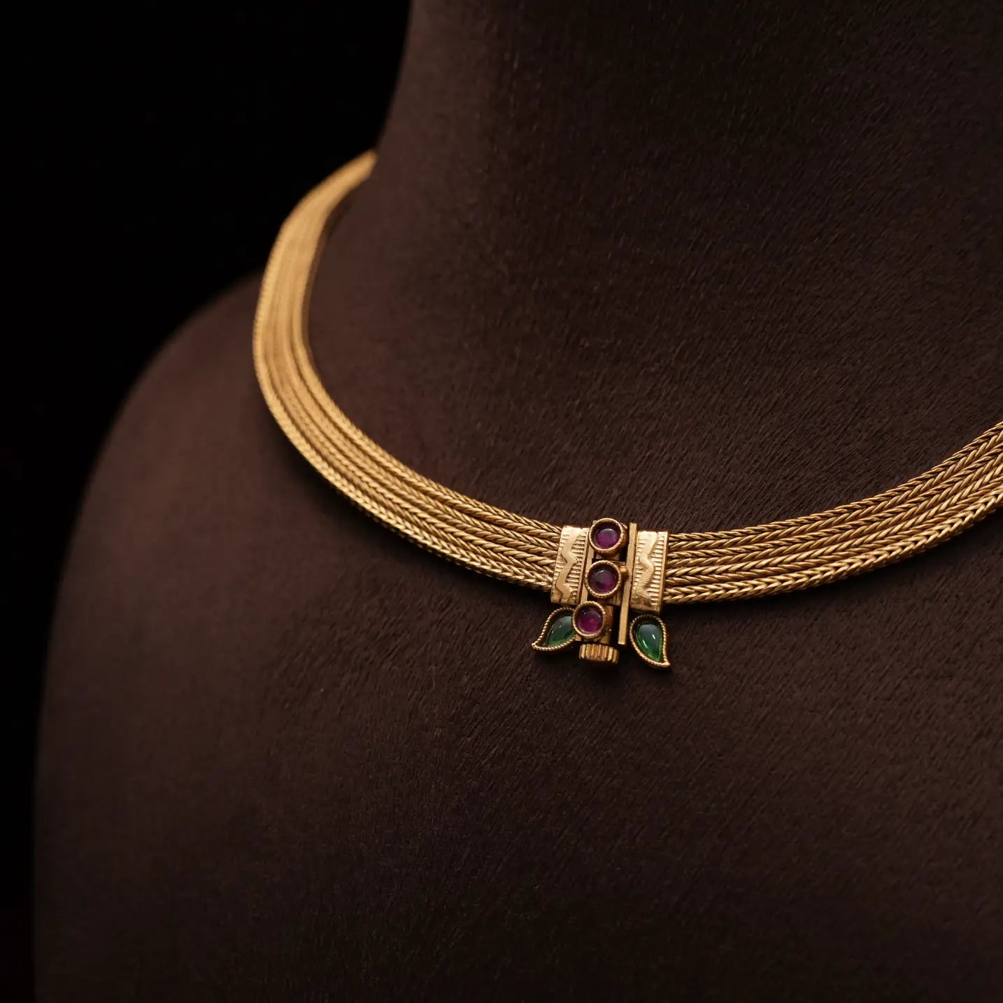 Maarya Antique Choker