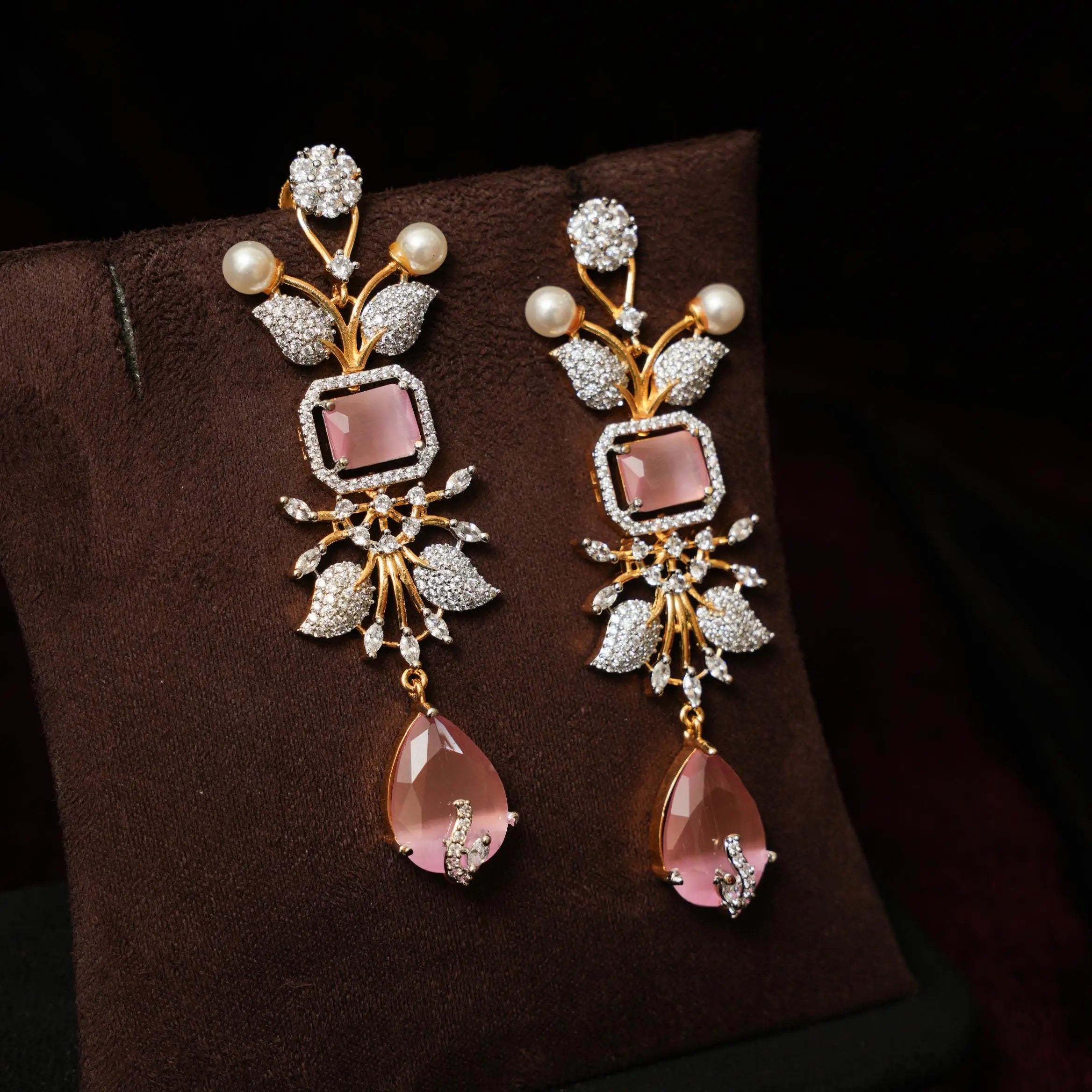 Malini Zircon Necklace - Pastel Pink