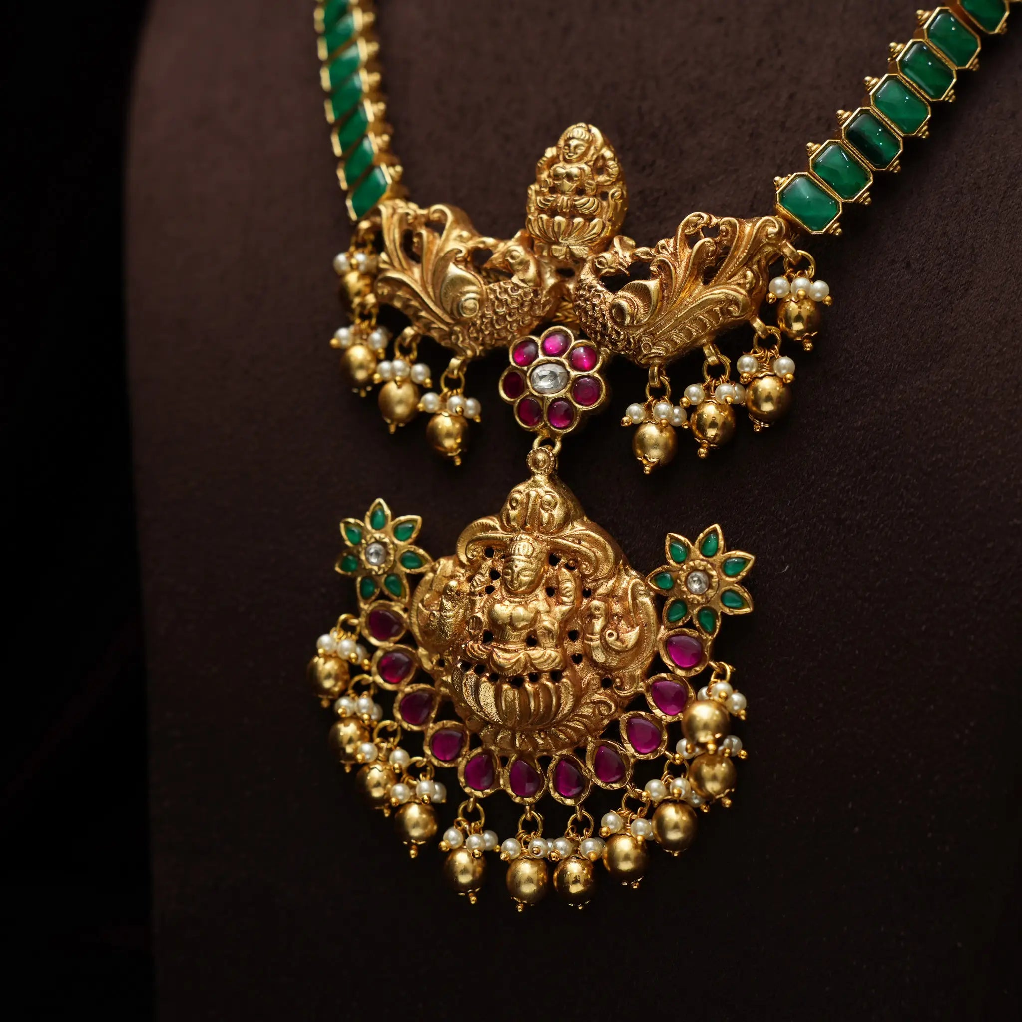 Manavi Statement Necklace - Green