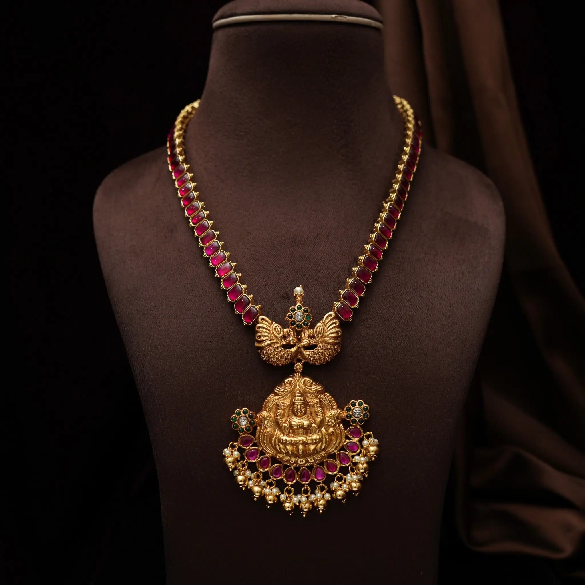 Manavi Statement Necklace - Red