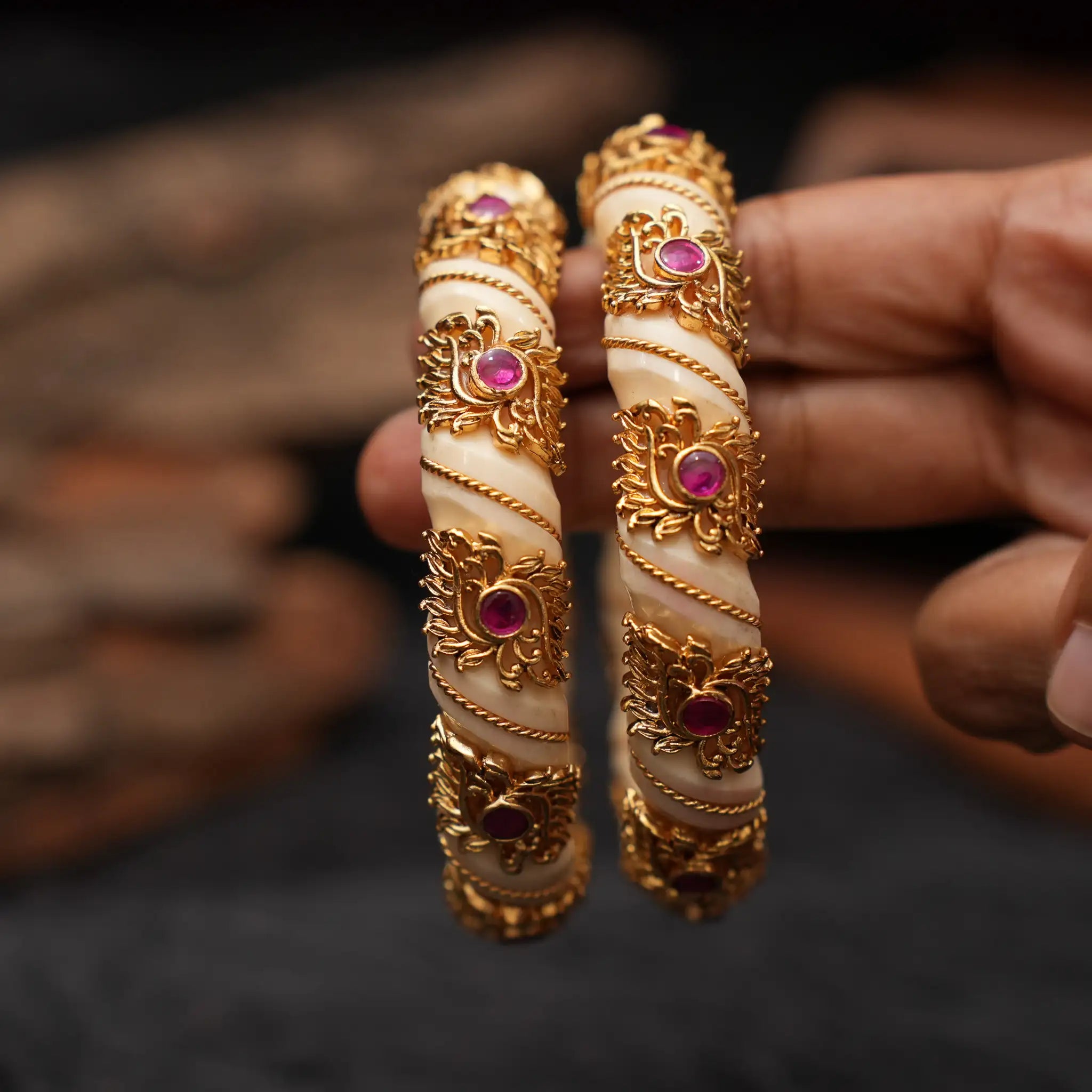 Manita Polki Bangles