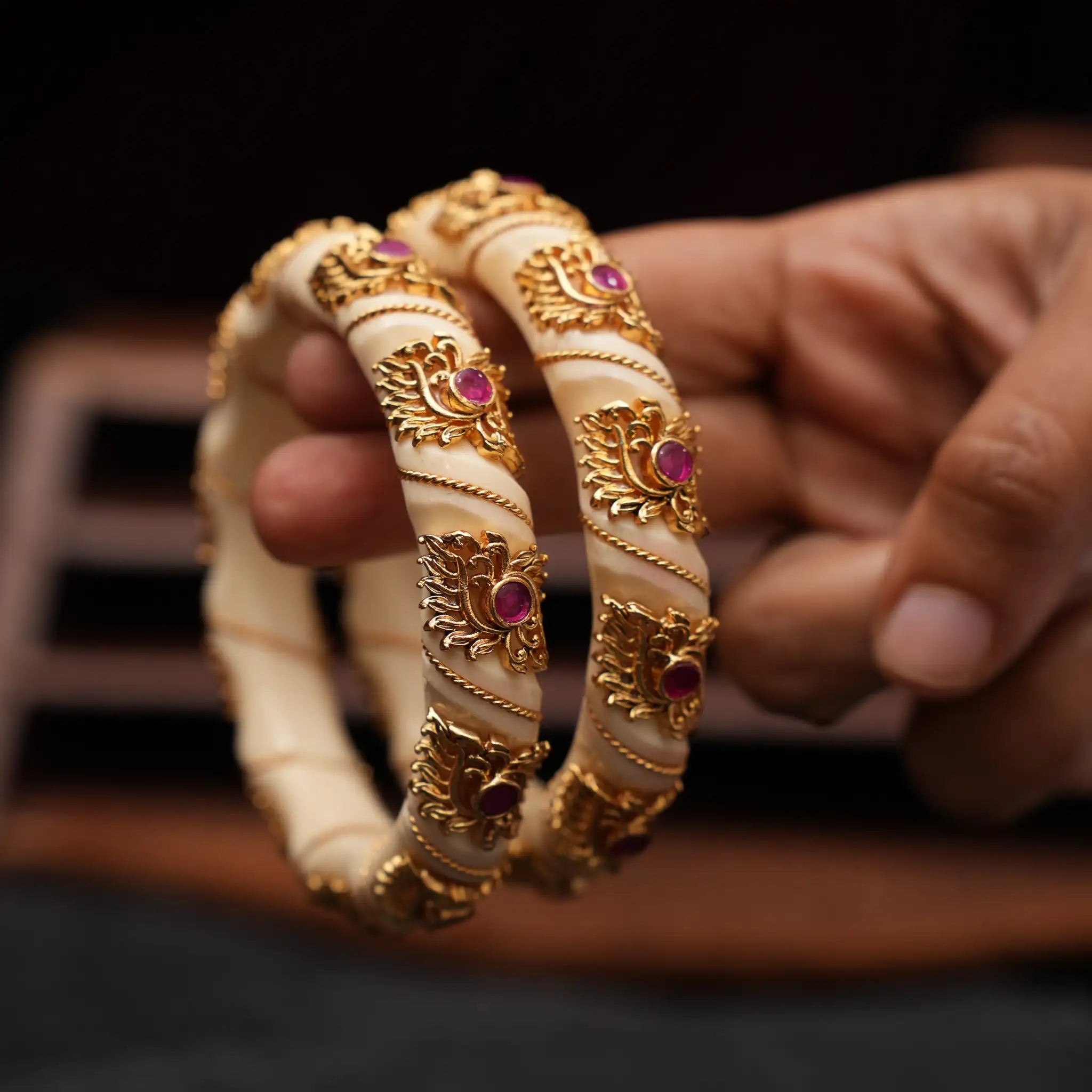 Manita Polki Bangles