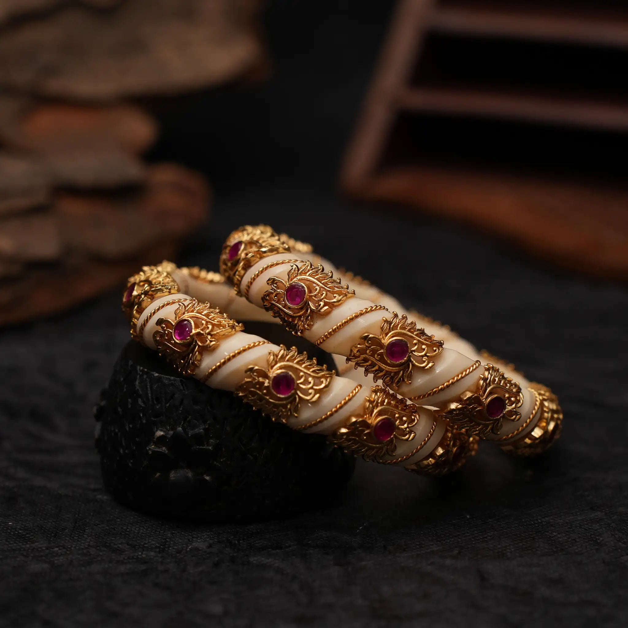 Manita Polki Bangles