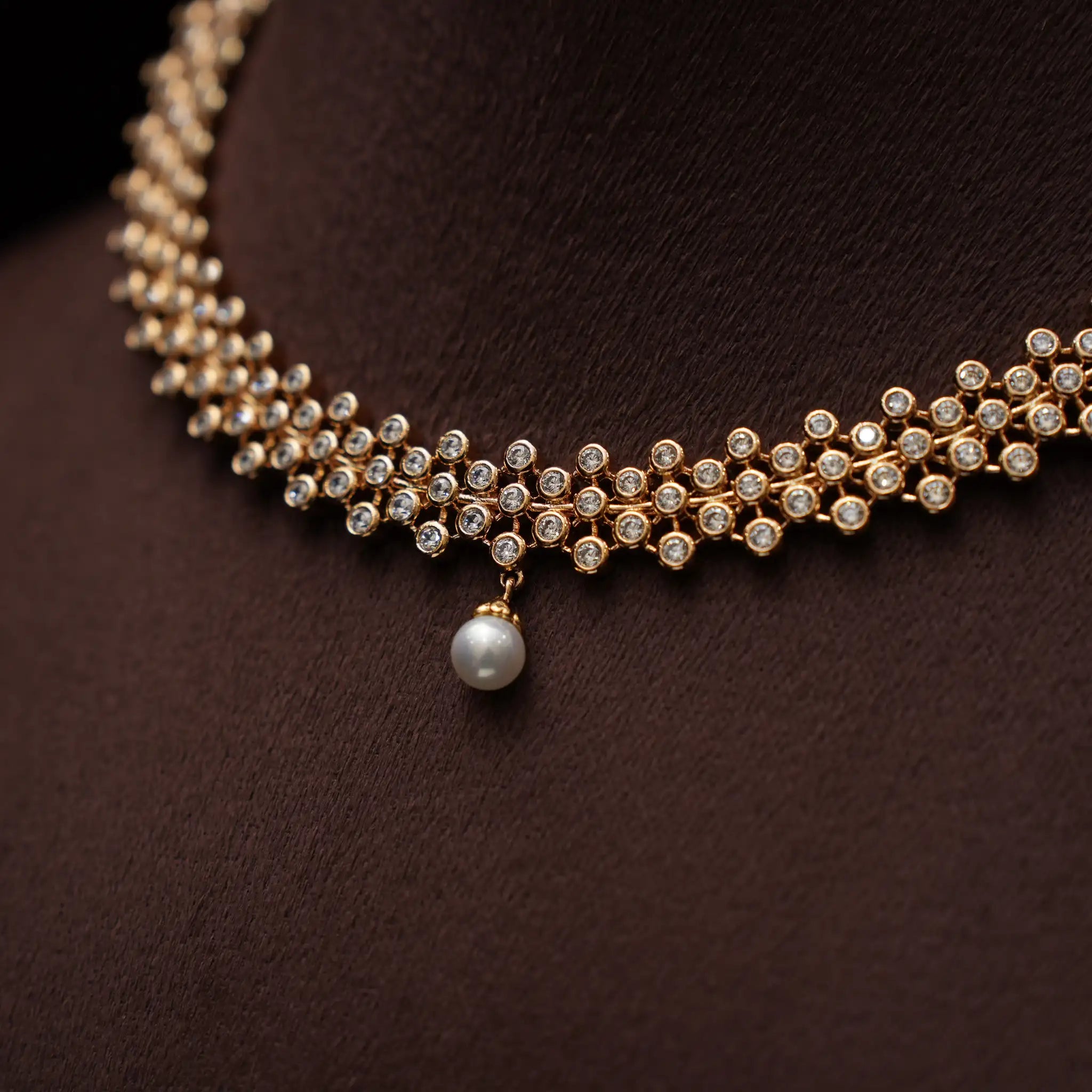 Manita Zircon Necklace