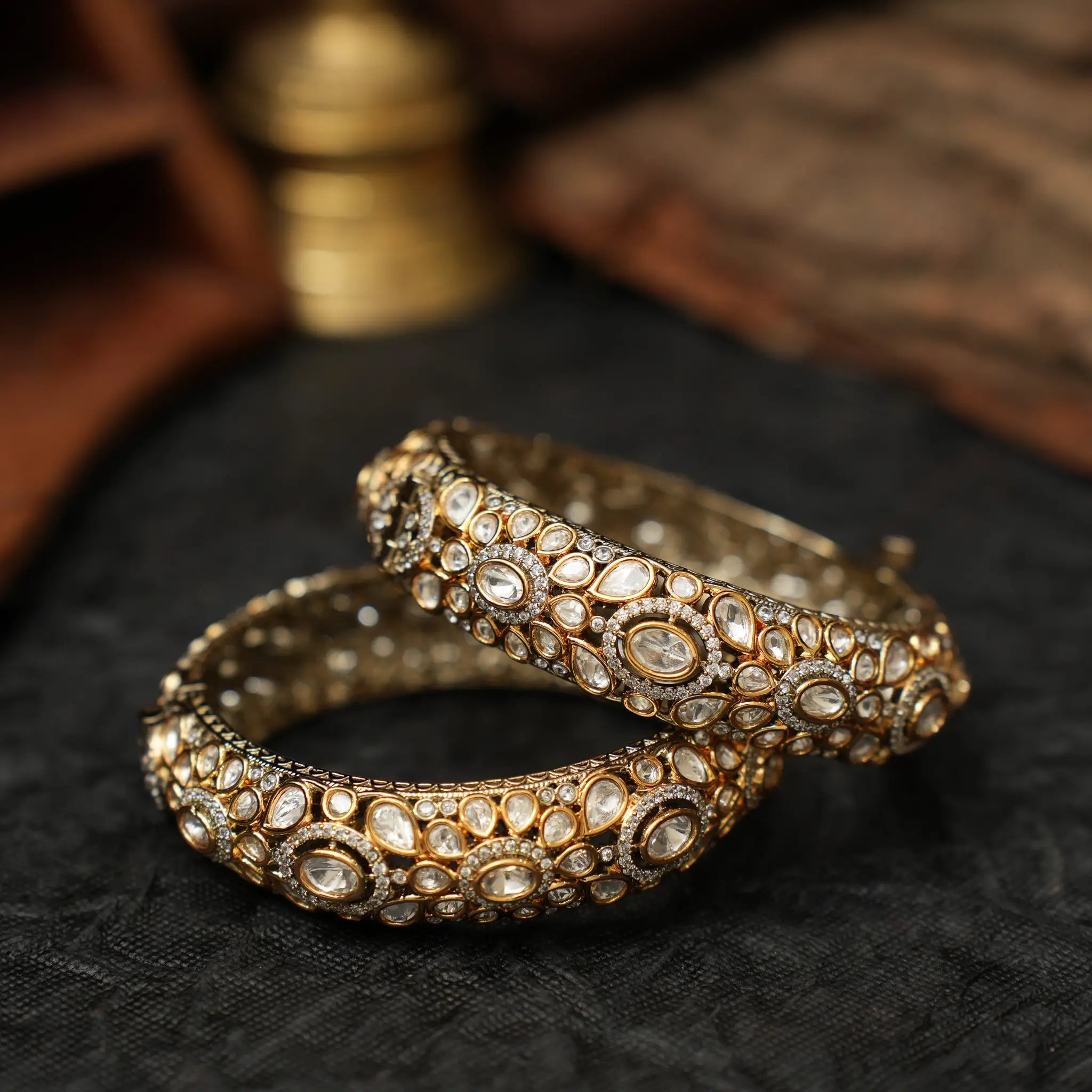 Maria Polki Bangles - White