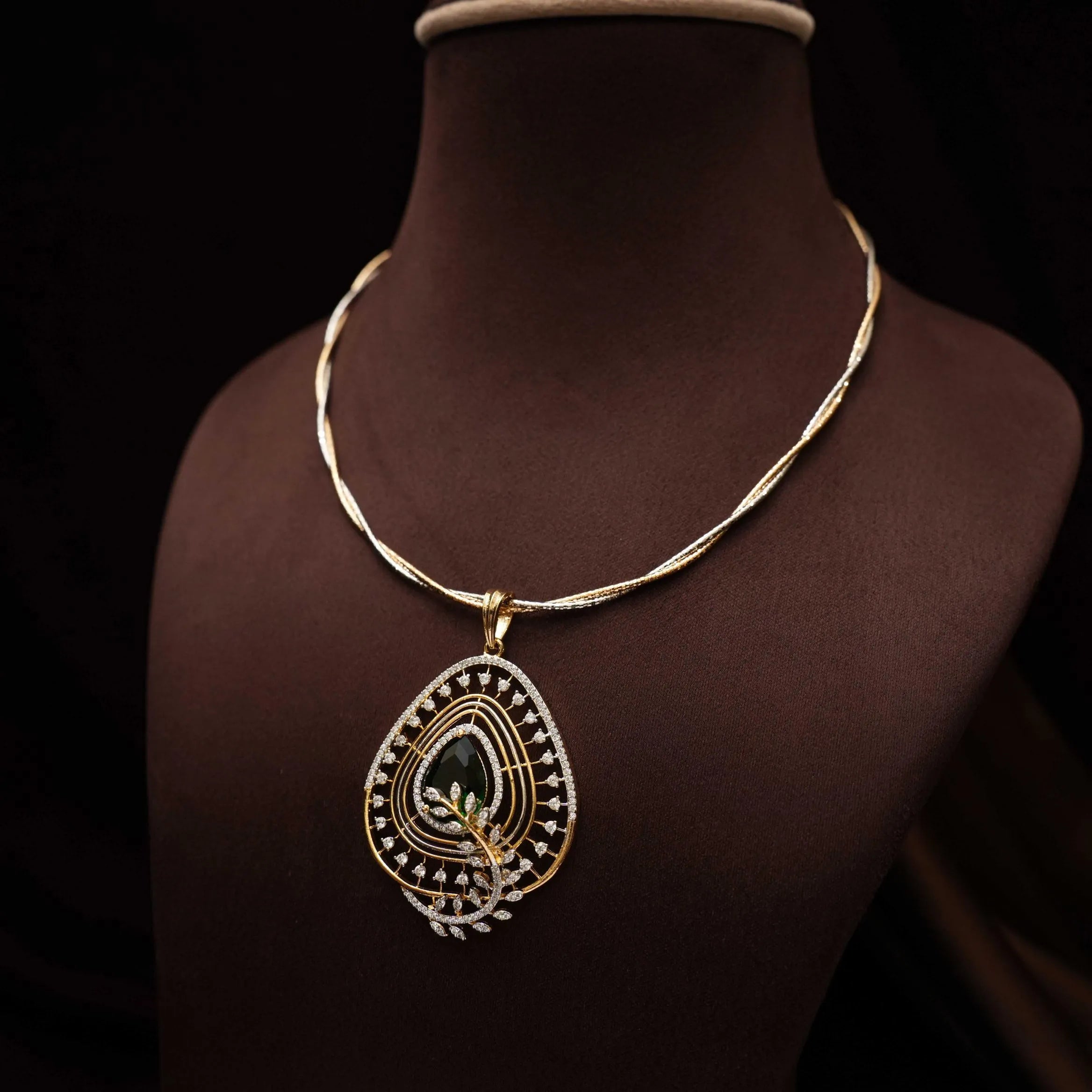Maya Zircon Hasli Necklace