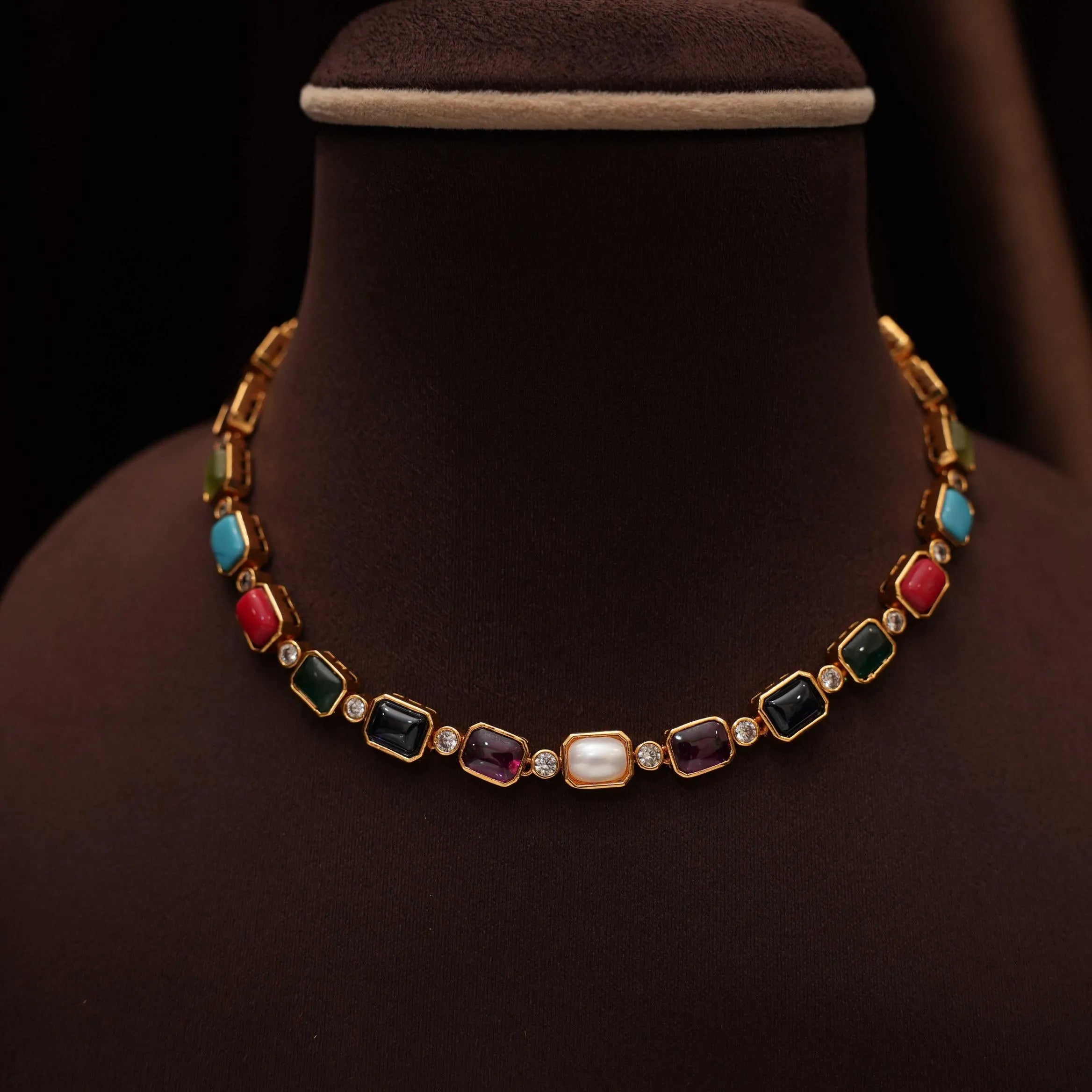 Meint Antique Choker