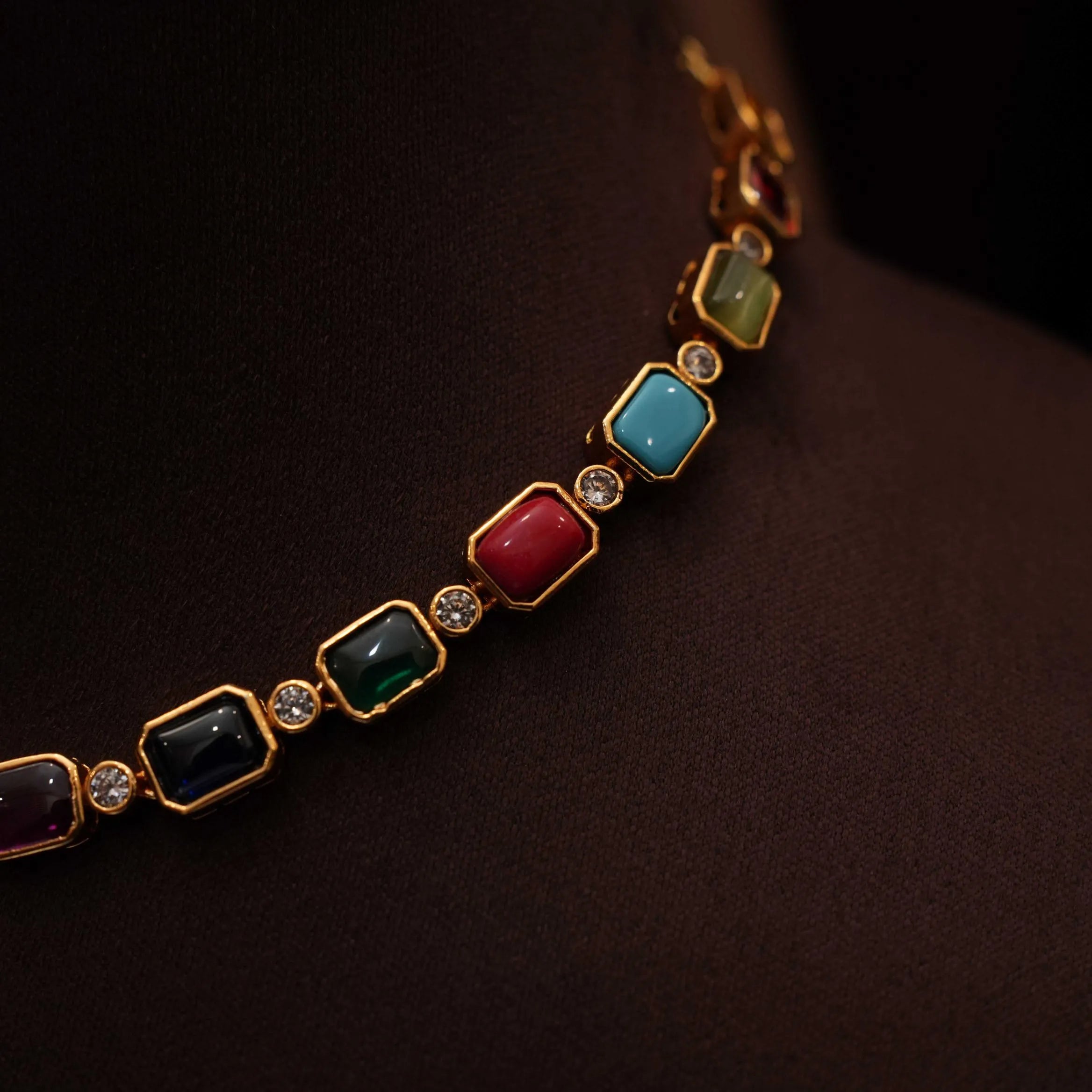 Meint Antique Choker