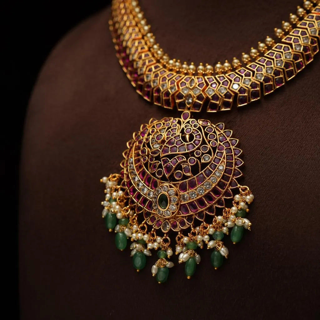 Mekhala Antique Necklace - Red