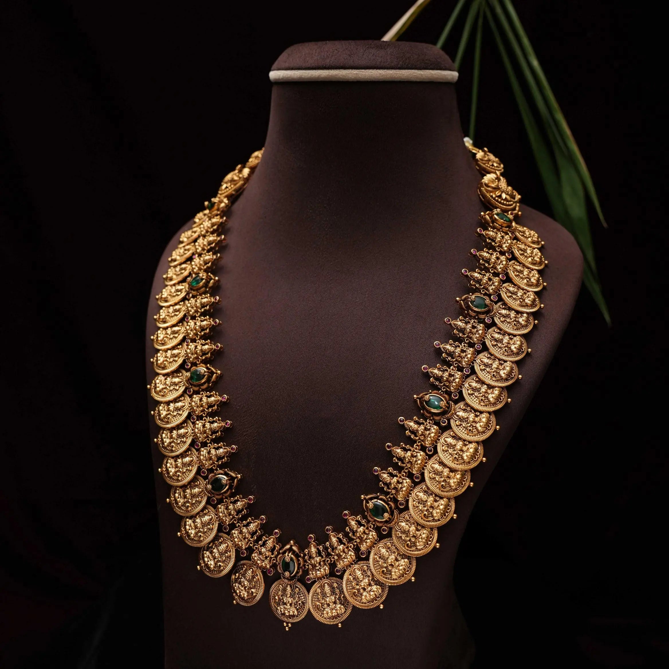 Mila Antique Necklace - Green