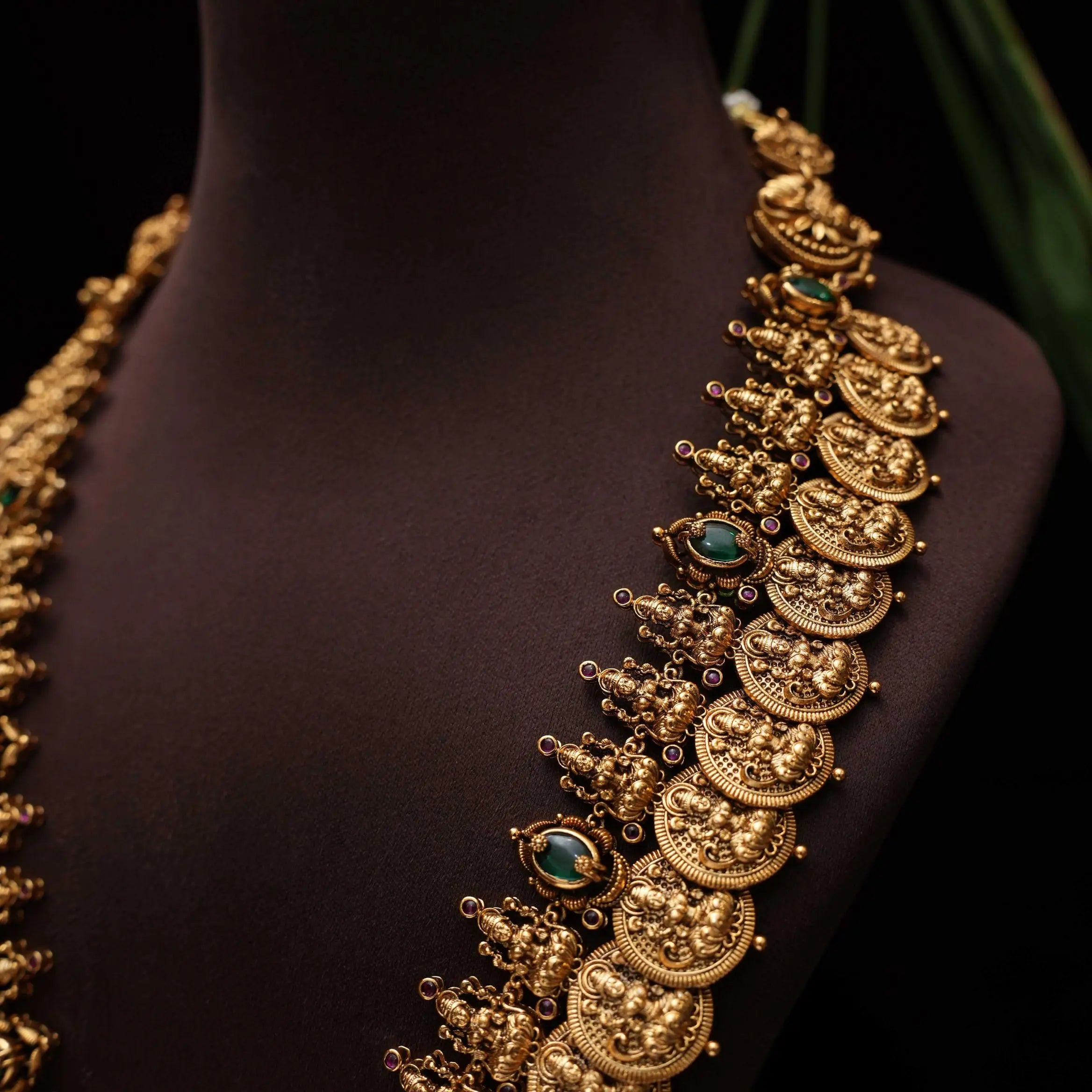 Mila Antique Necklace - Green