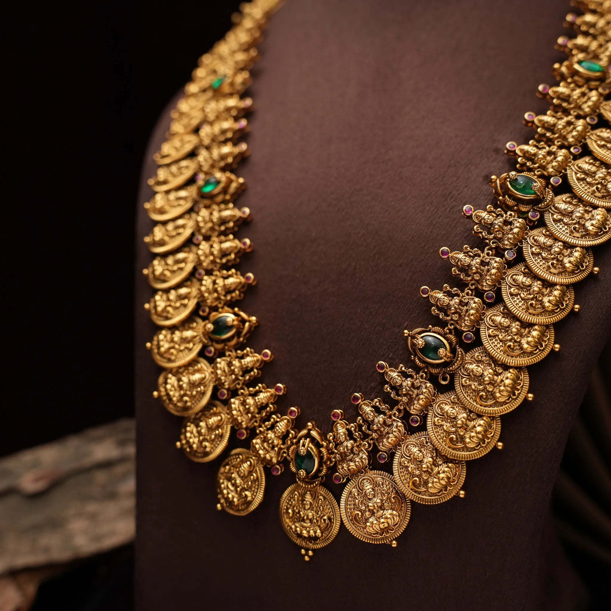 Mila Antique Necklace - Green