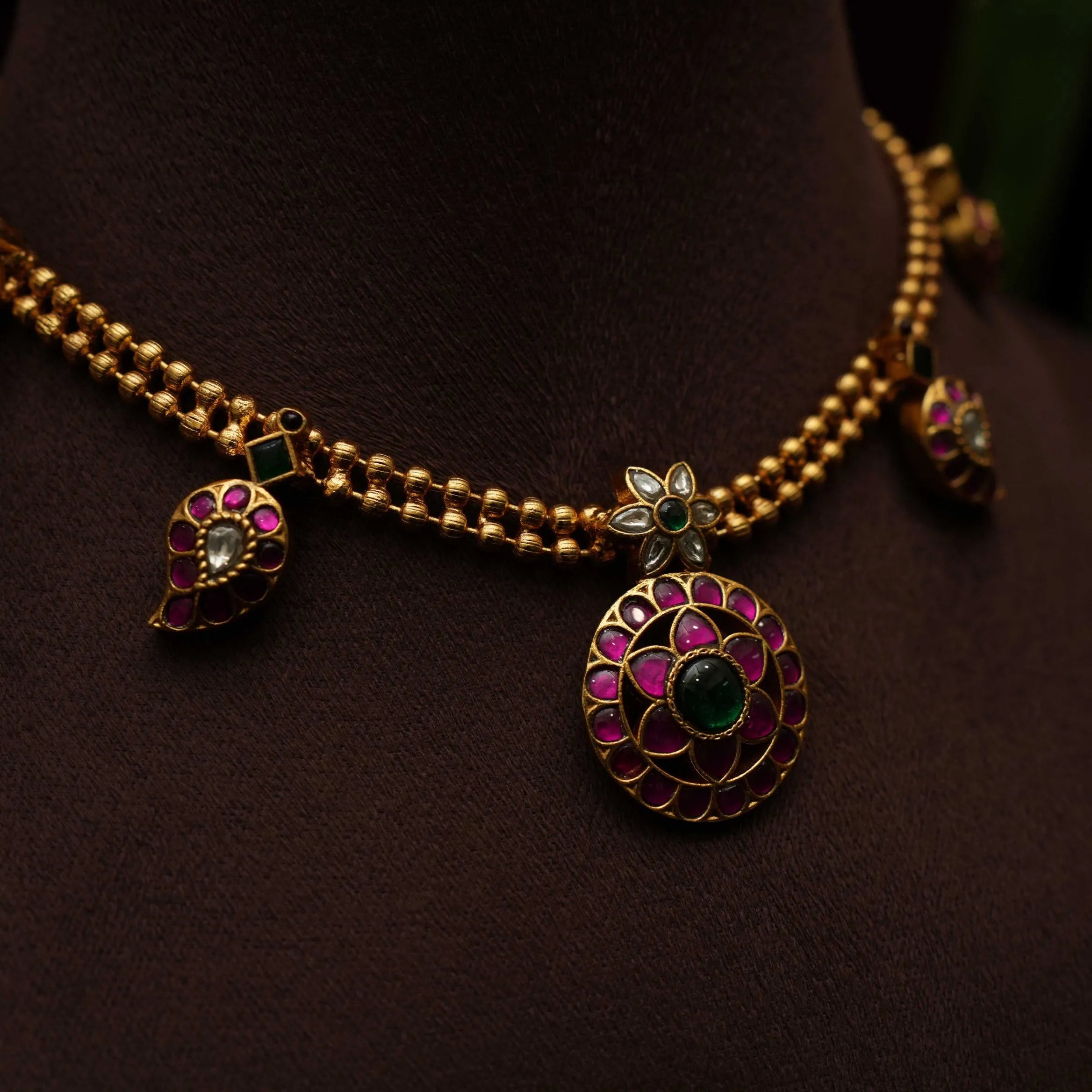 Mirat Antique Necklace