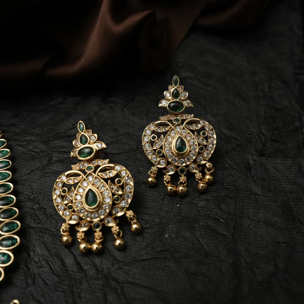 Mishree Antique Necklace - Green Short