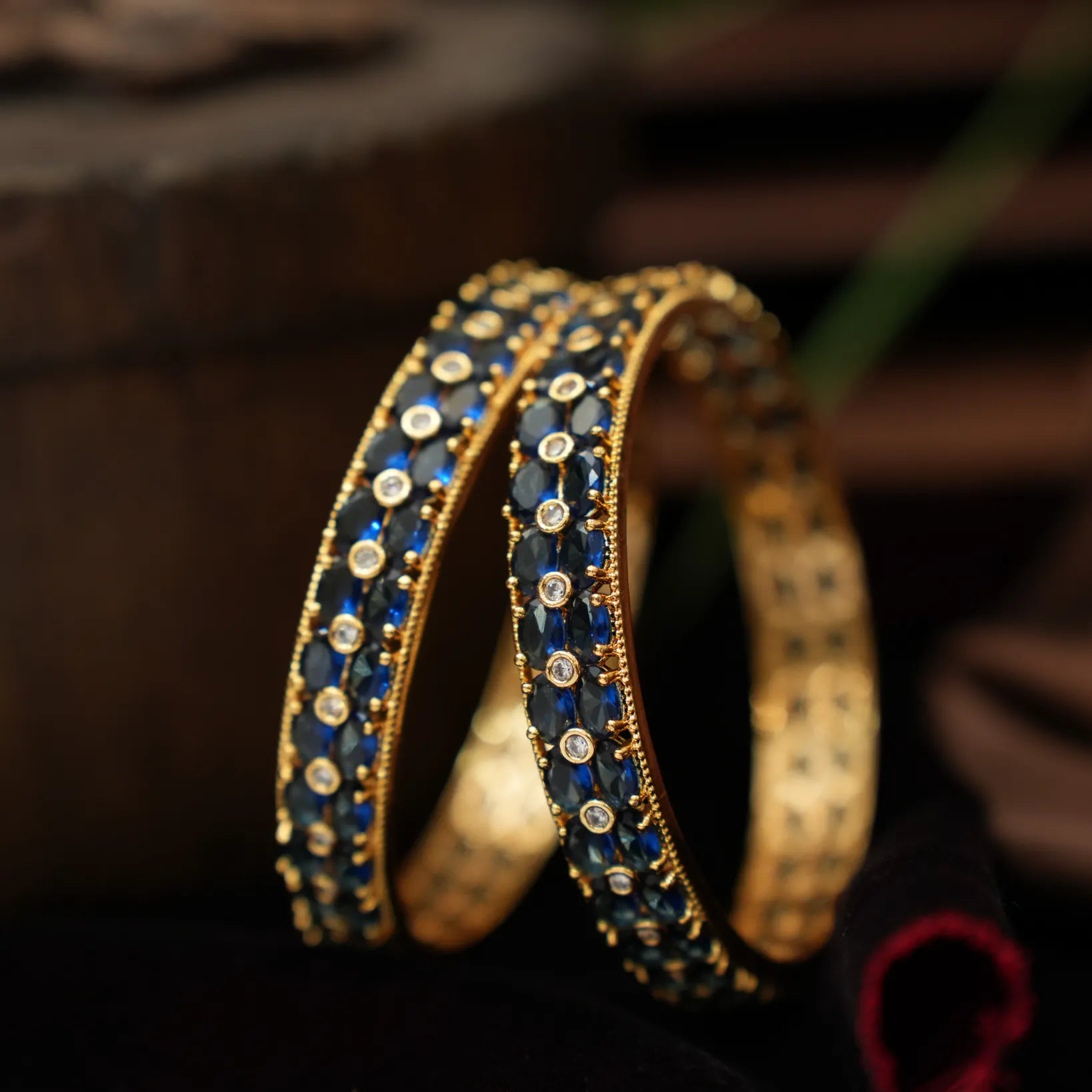 Mivaan Antique Bangles