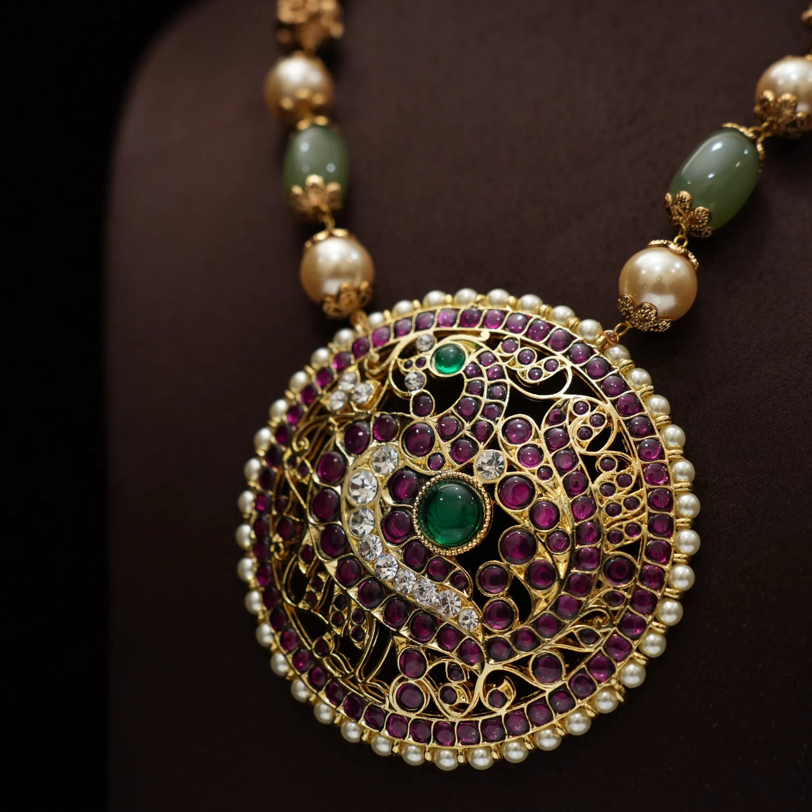 Nachni Beaded Antique Necklace - Pastel Green