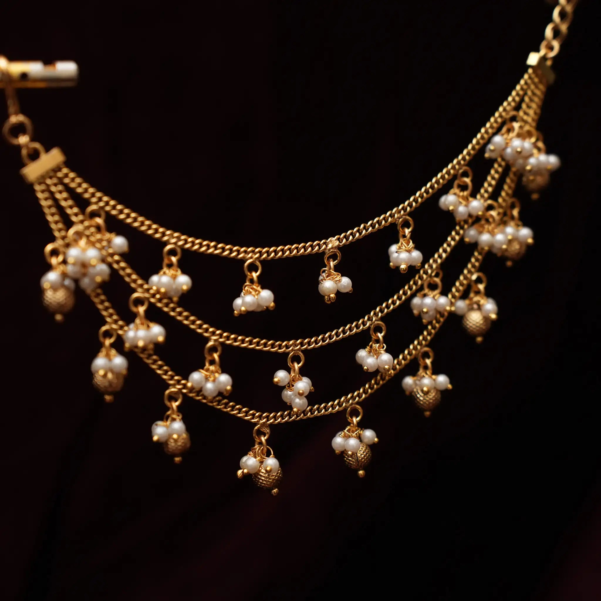 Nalin Polki Ear Chain