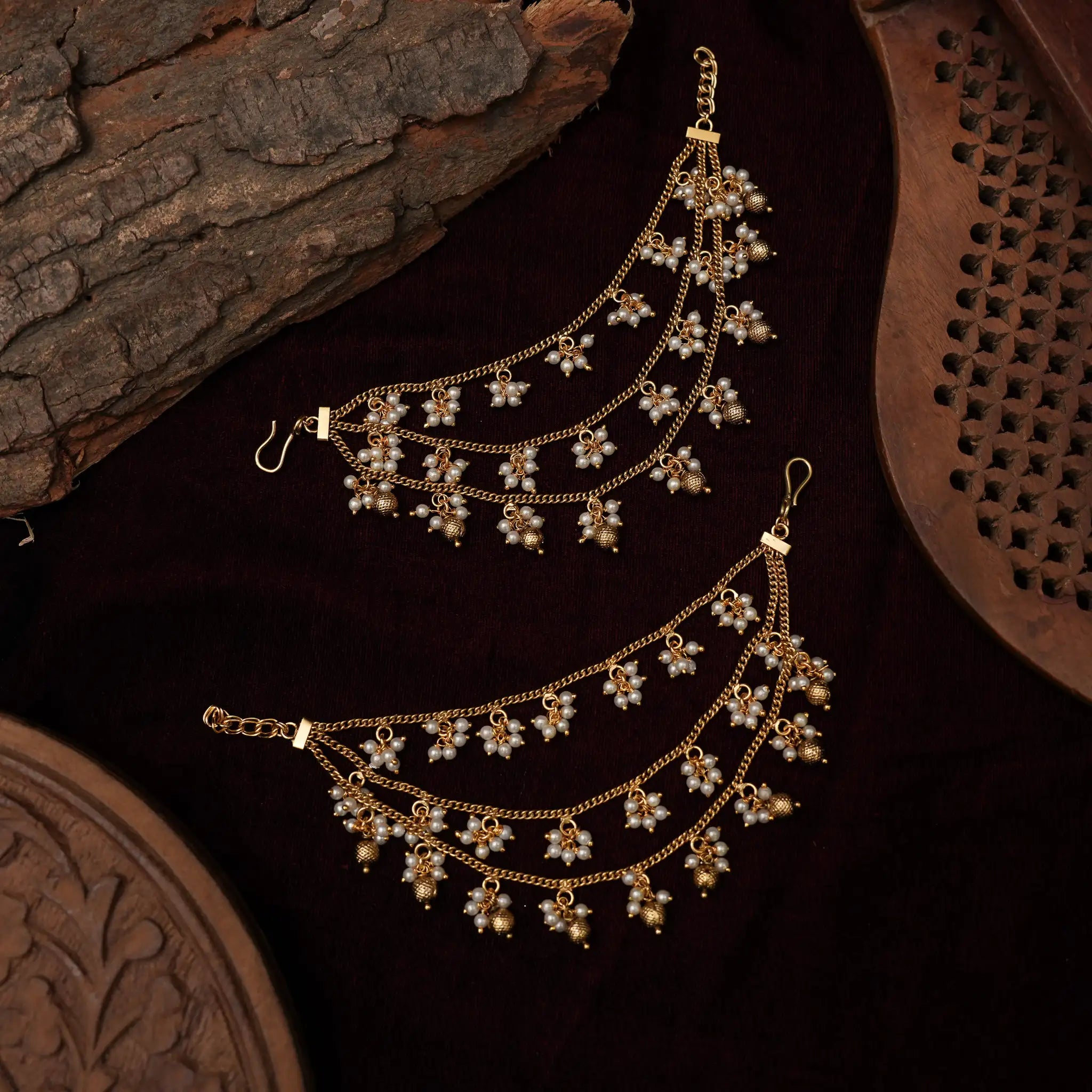 Nalin Polki Ear Chain