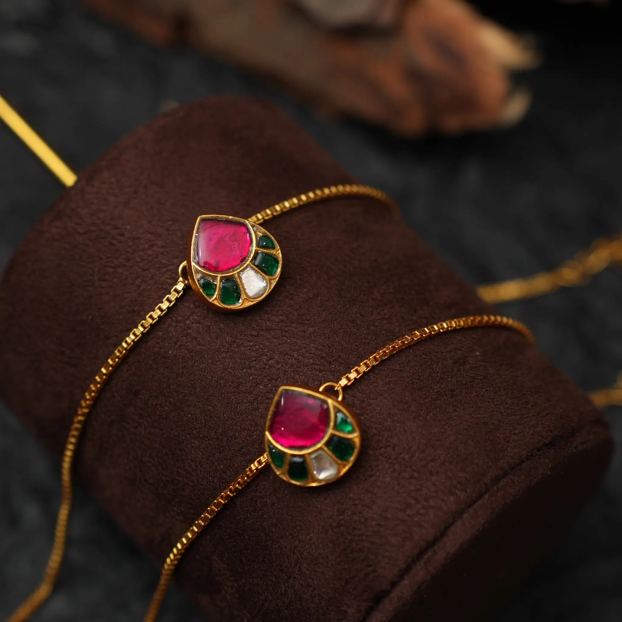 Nartana Silver Anklets - White