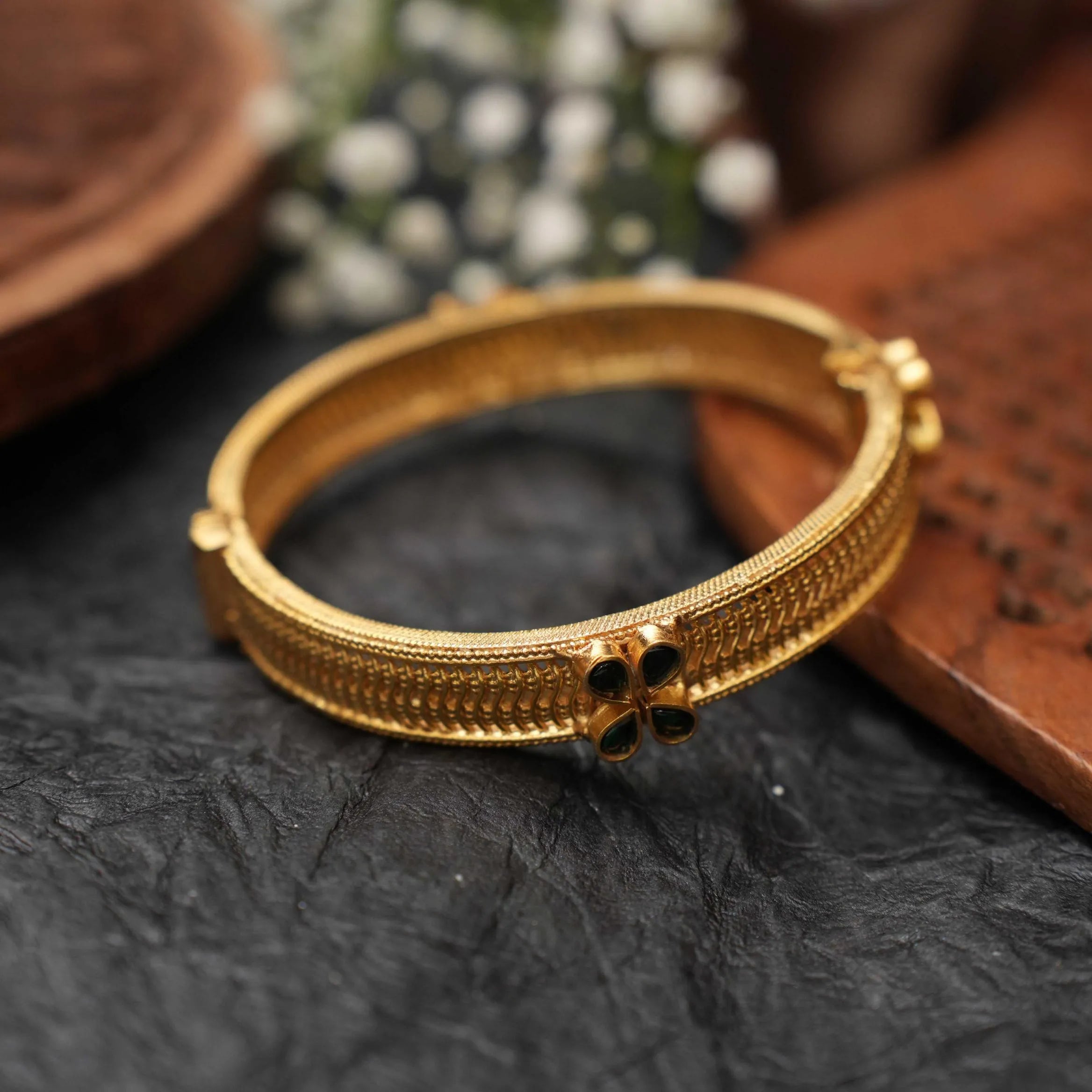 Navasree Silver Kada Bangle