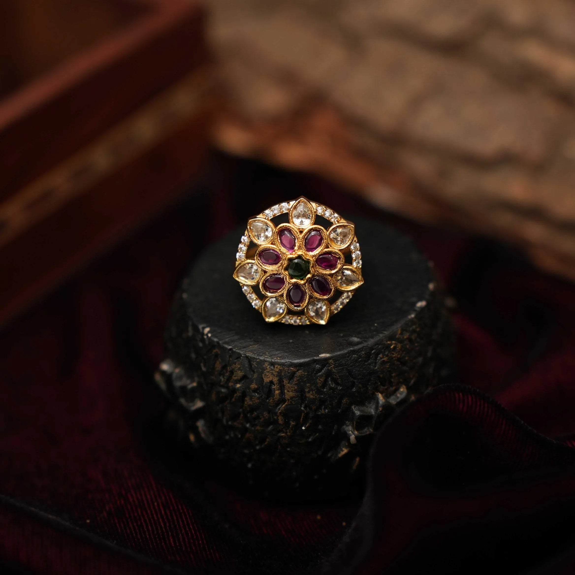 Naveena Antique Ring - Rimli Boutique