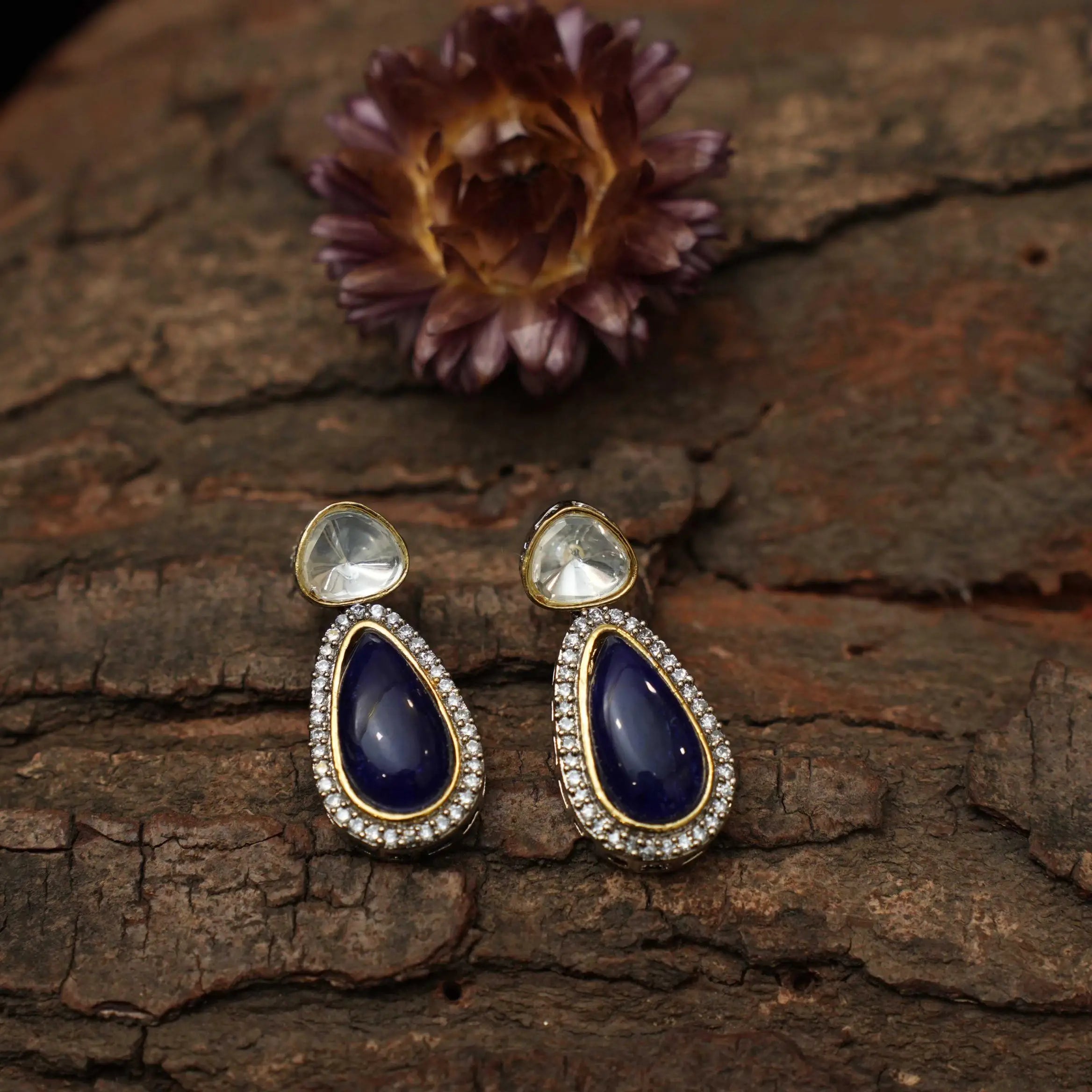 Navi Zircon Earrings - Blue