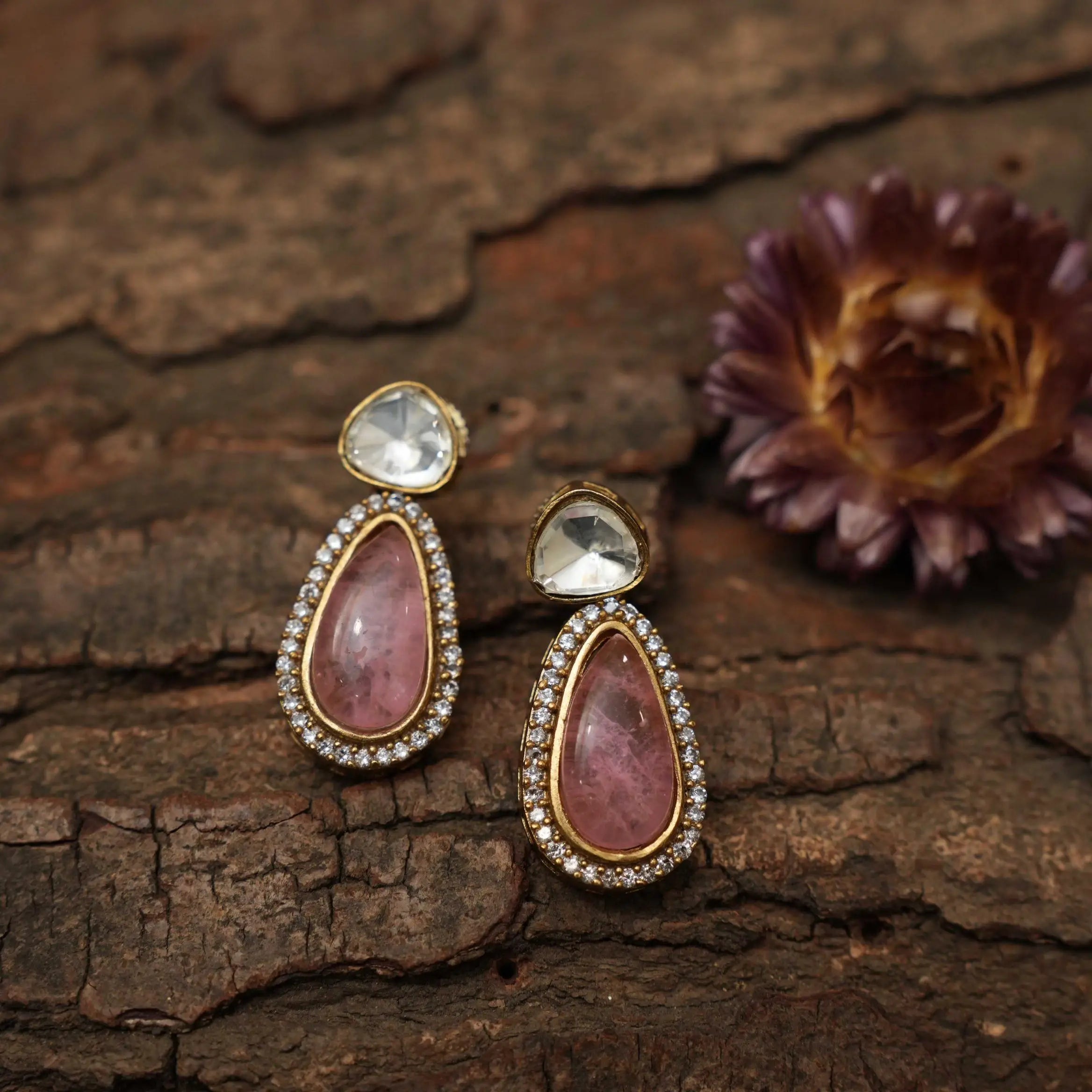 Navi Zircon Earrings - Pink
