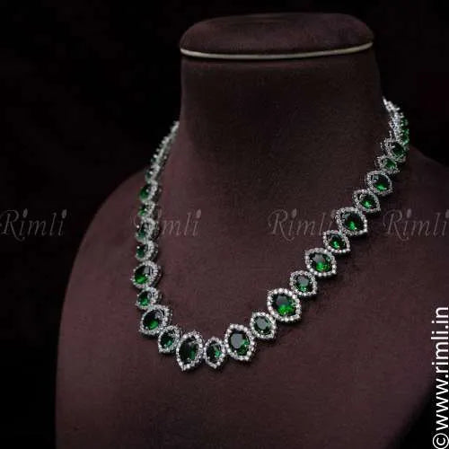 Green stone Necklace