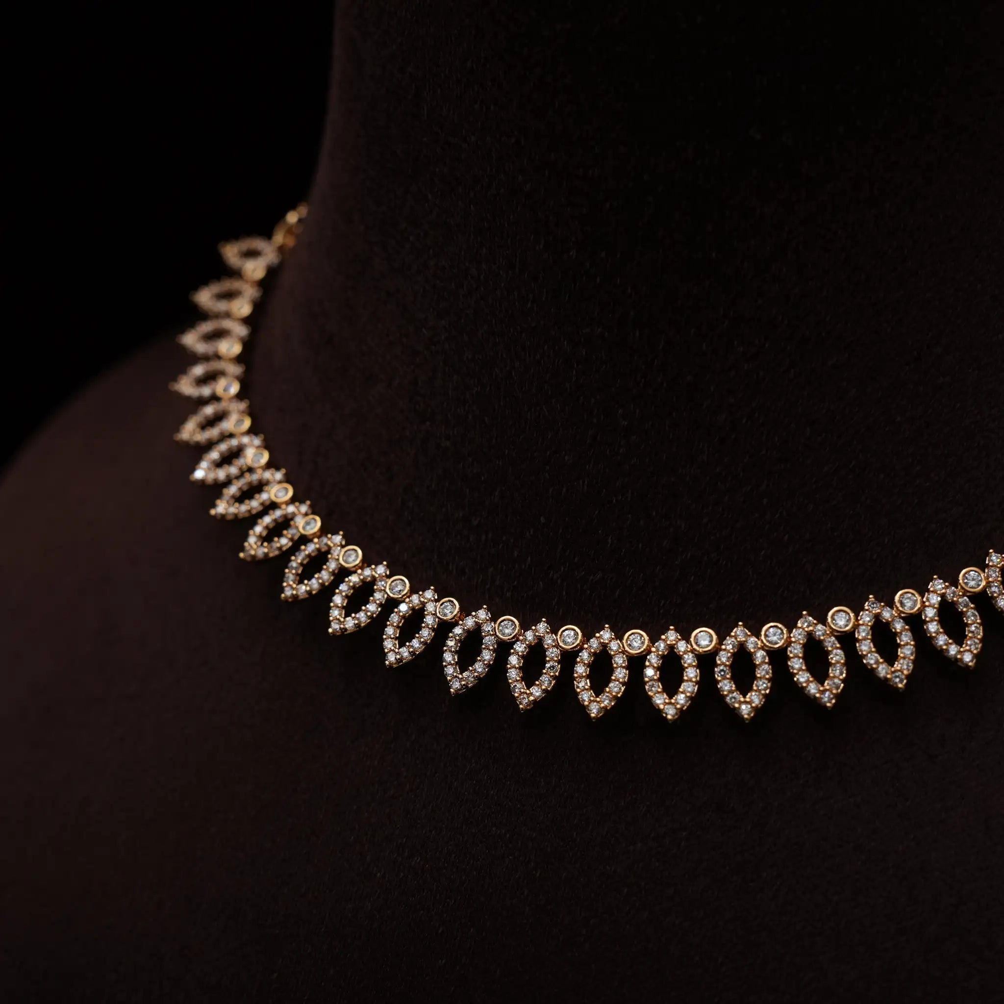 Niketa Zircon Necklace