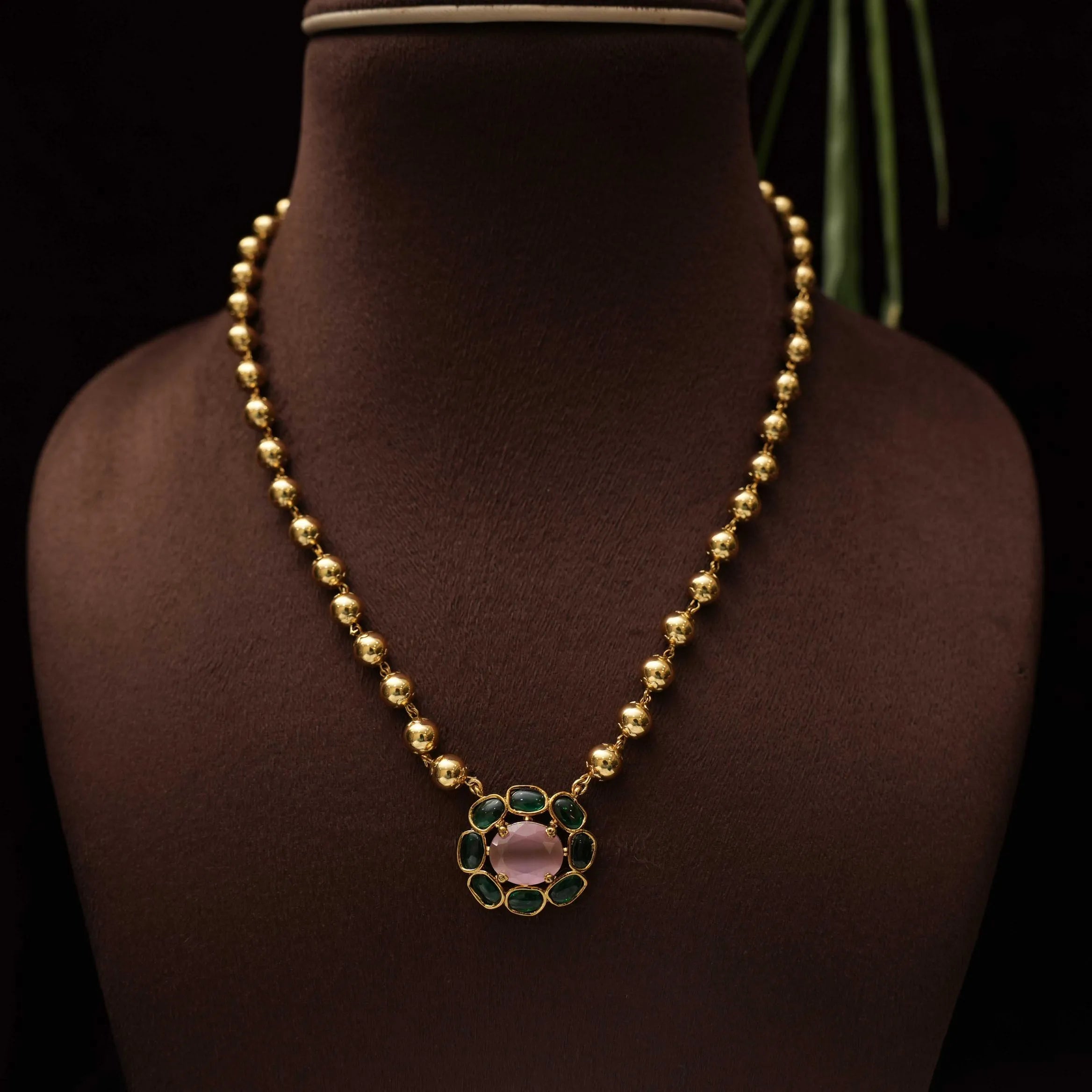 Nikitha Antique Necklace - Pink