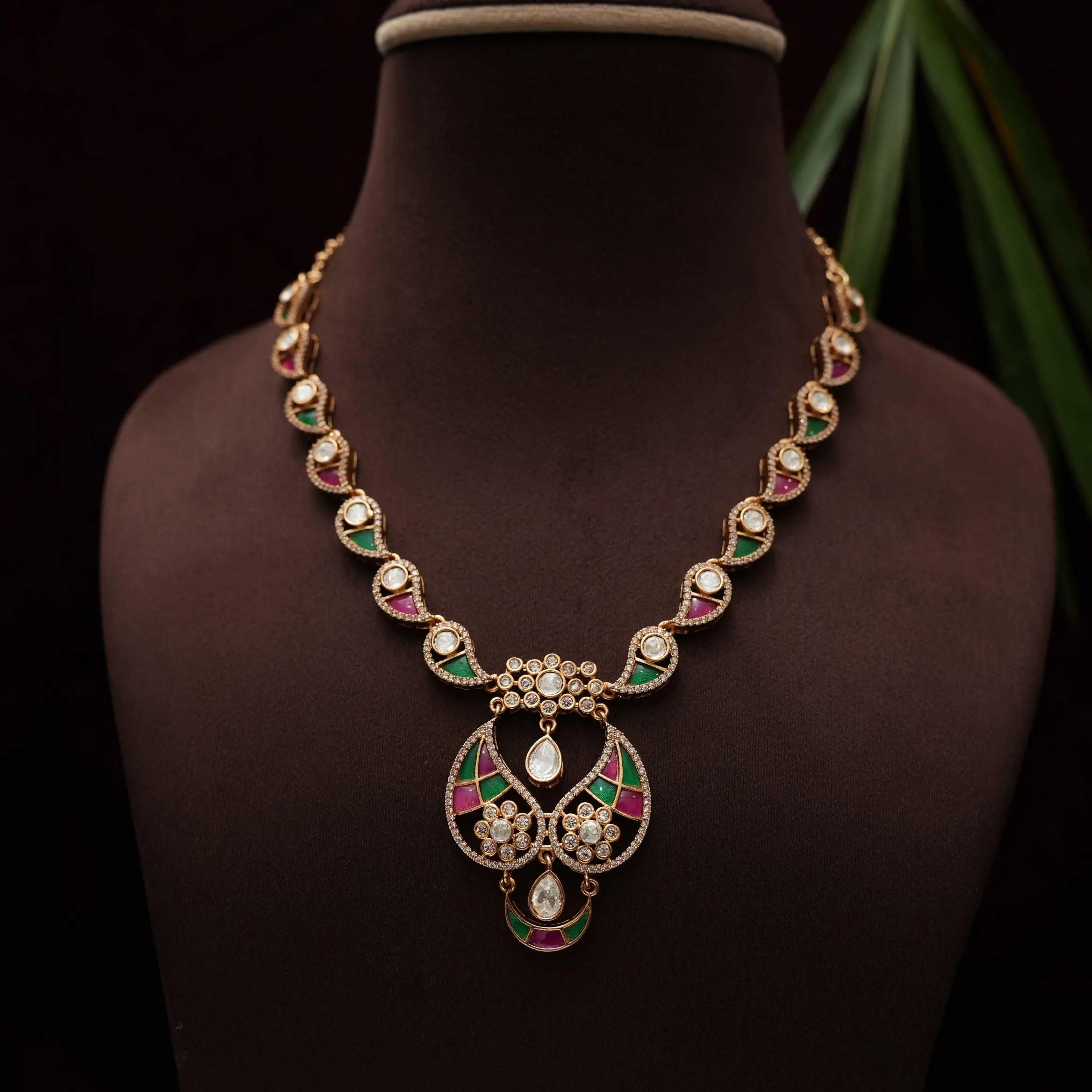 Nilani Polki Necklace - Multicolor