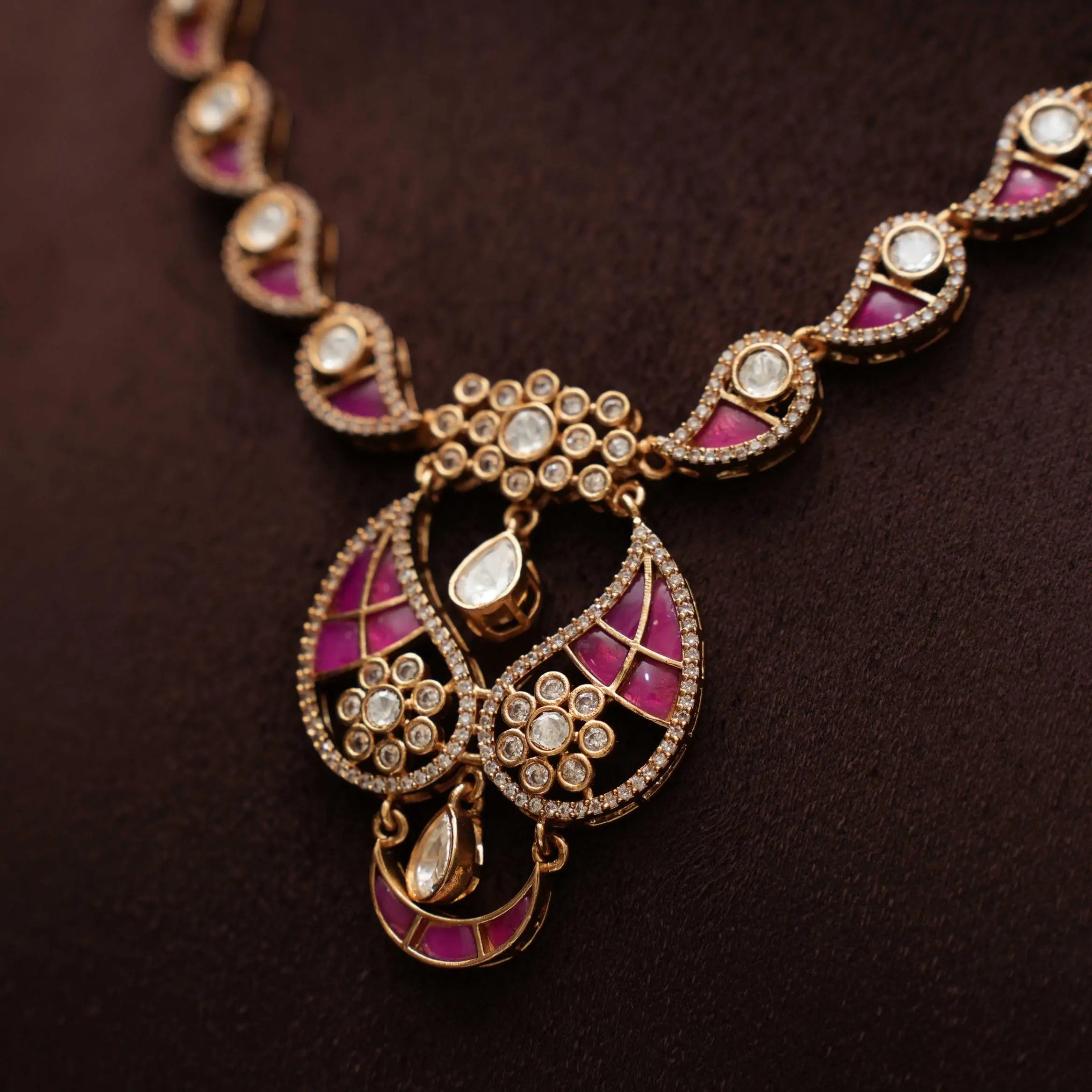 Nilani Polki Necklace - Red