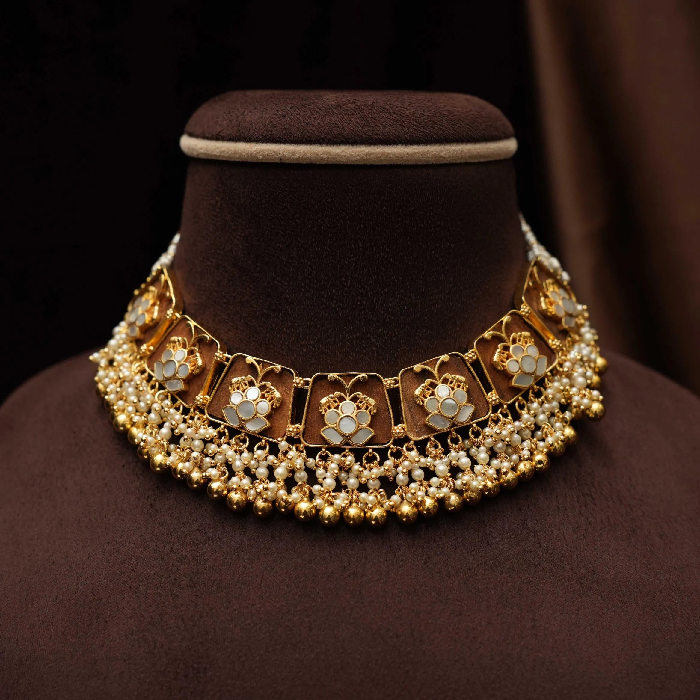 Nimrat Polki Choker