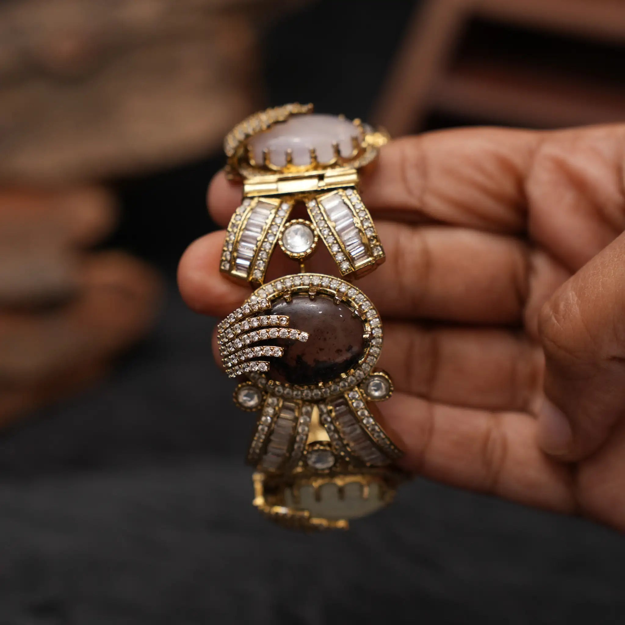 Nireka VIctorian Kada Bangle