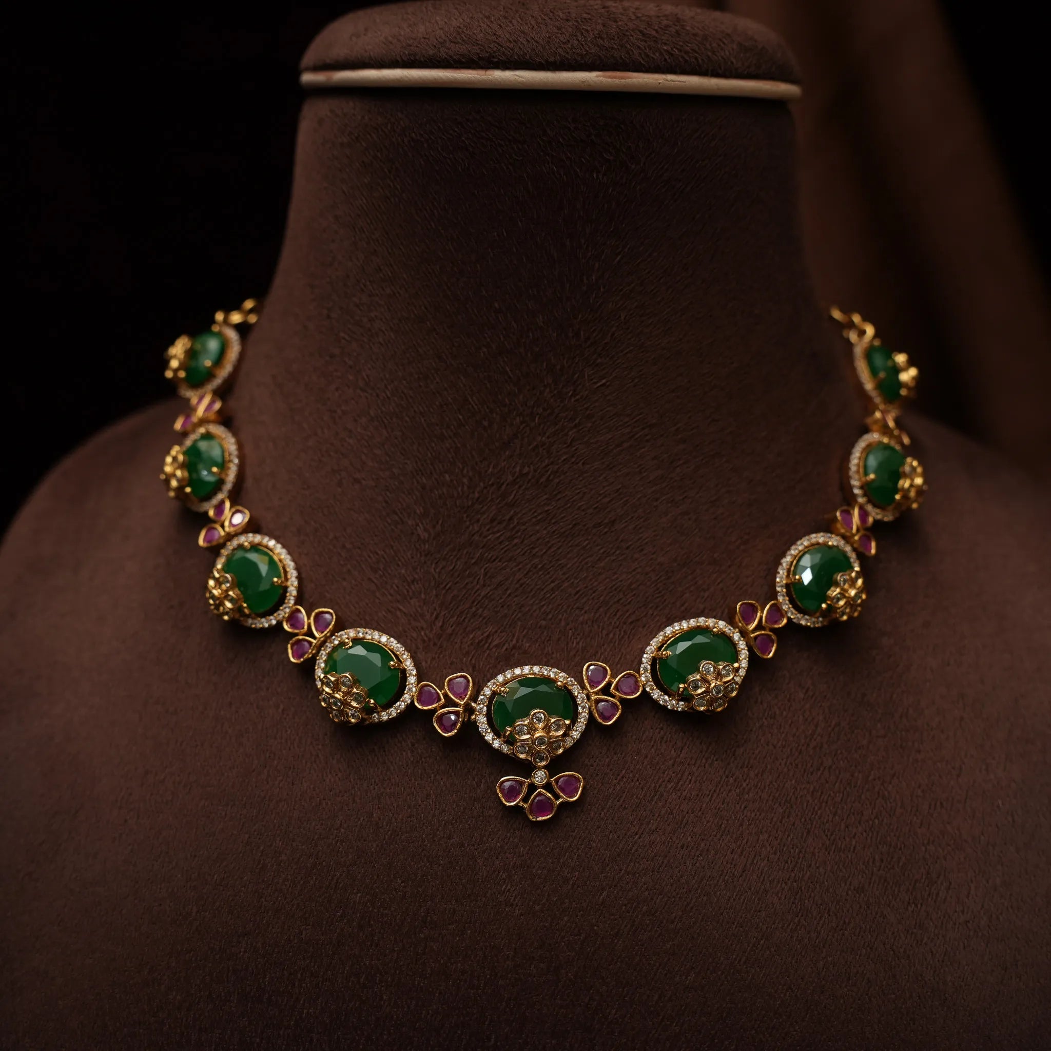 Niryama Antique Necklace