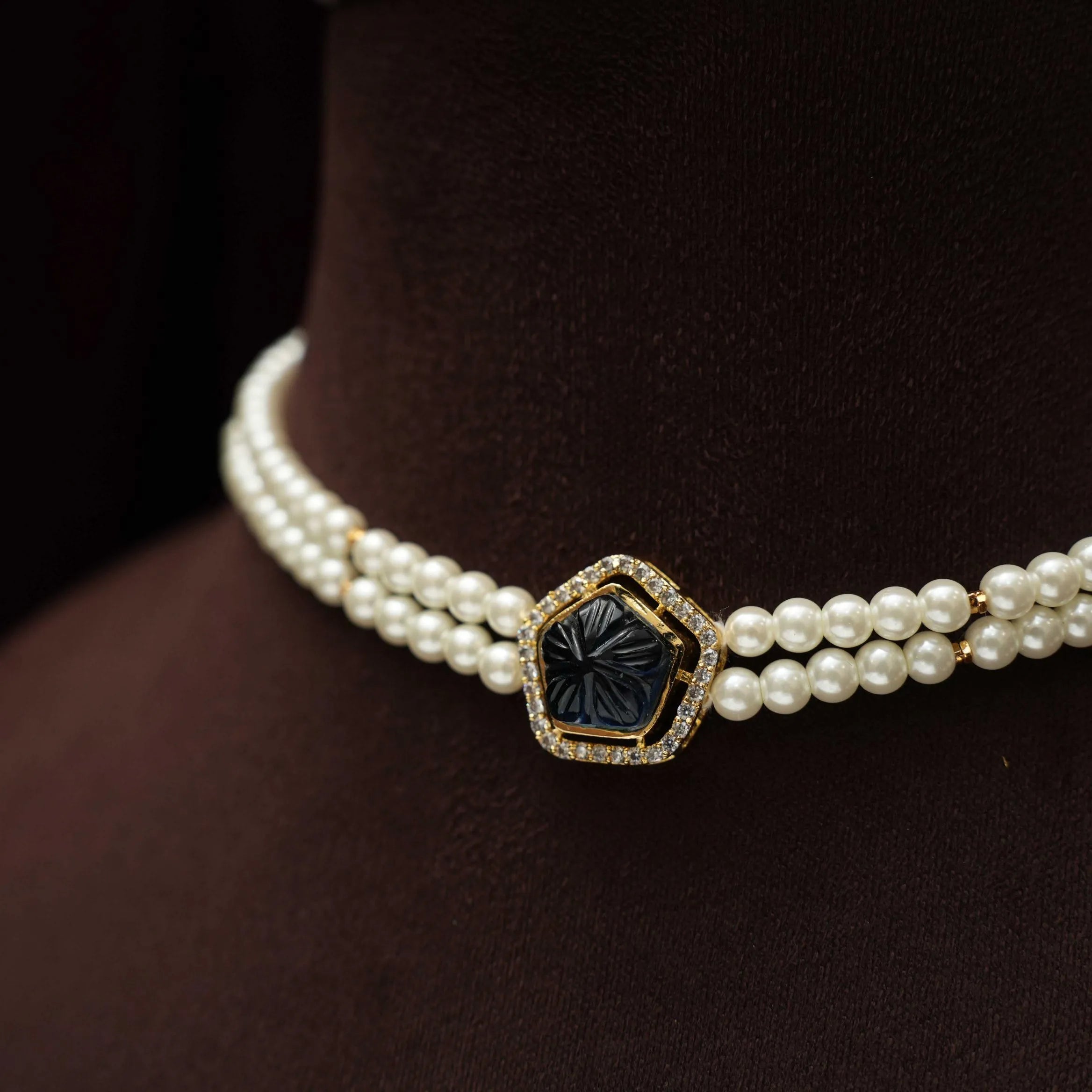 Nisha Beaded Pearl Choker - Blue