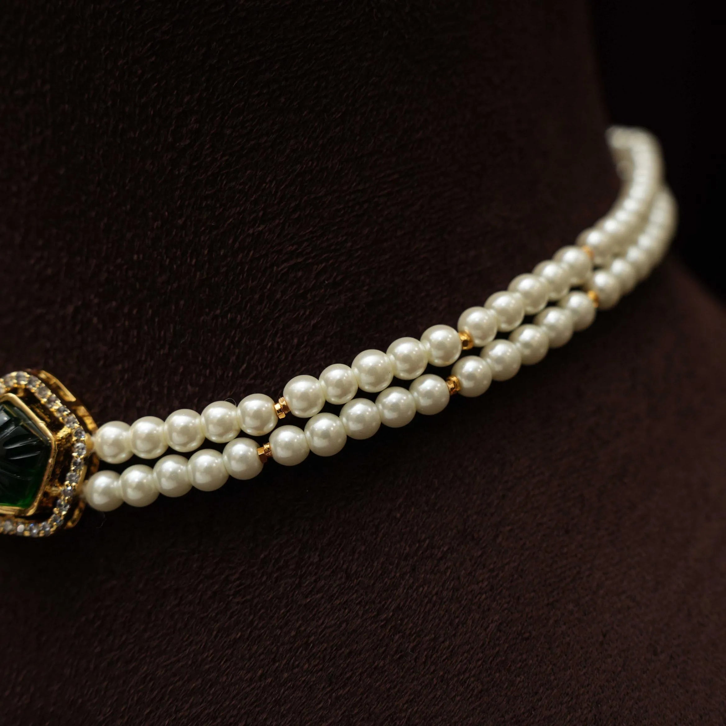 Nisha Beaded Pearl Choker - Green