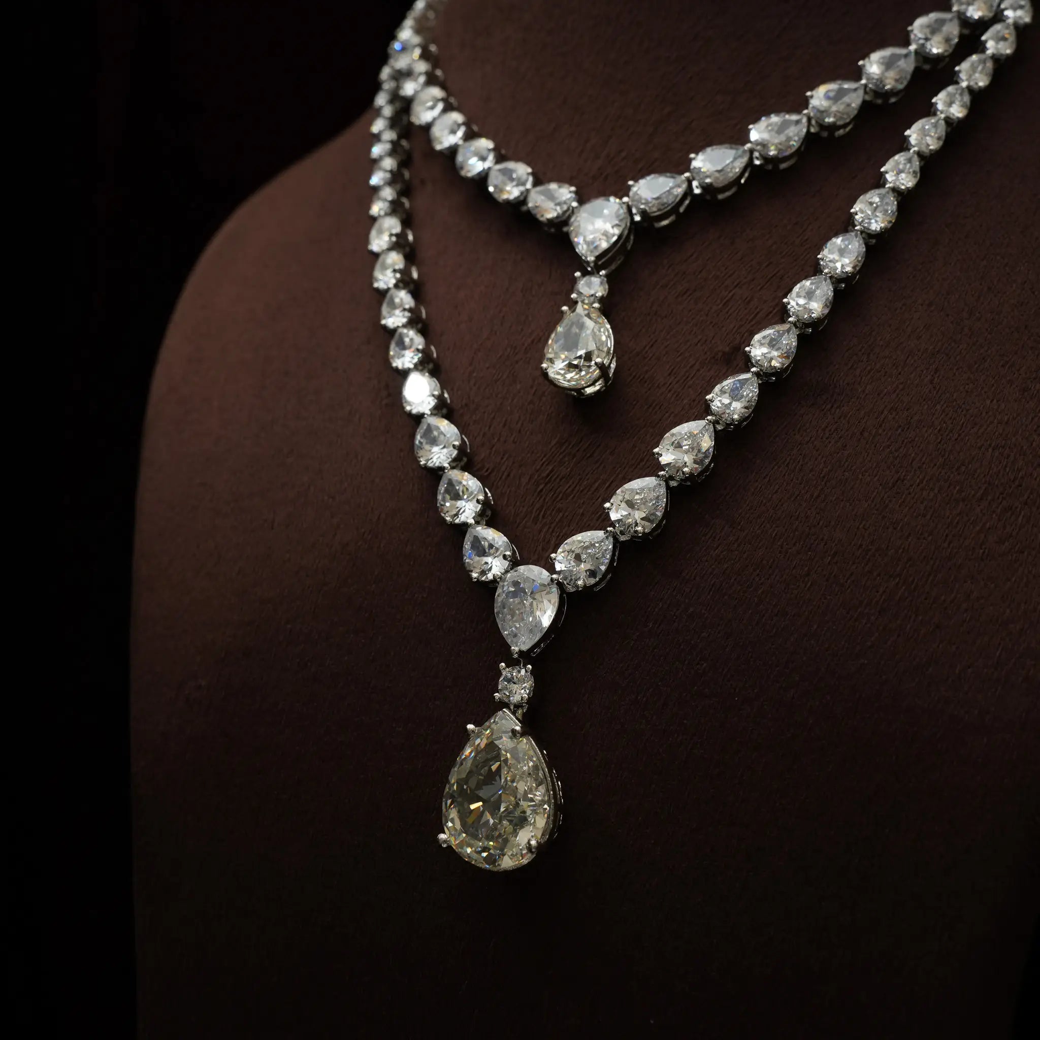 Nistara Zircon Necklace