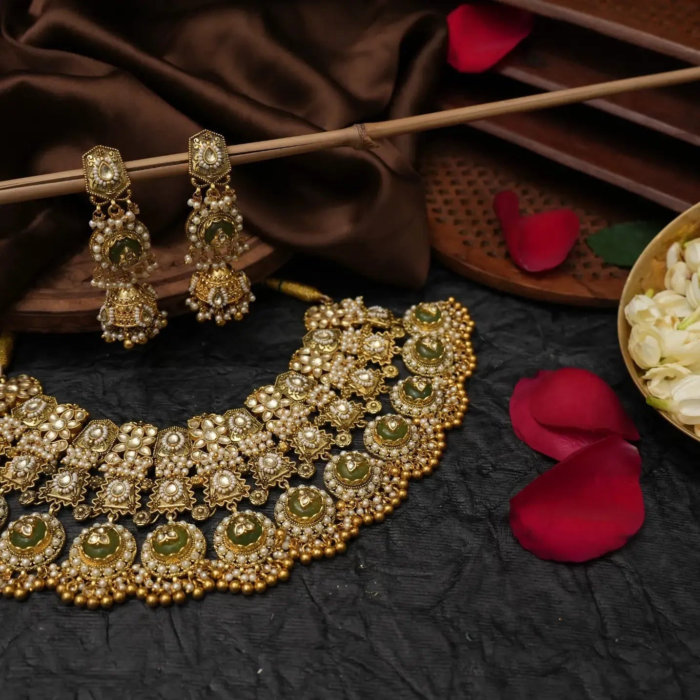 Nithila Polki Statement Necklace