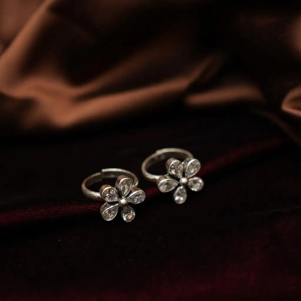 Nithin Silver Toe Ring